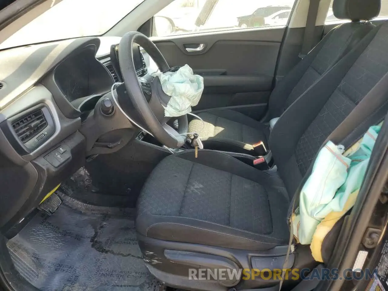 7 Photograph of a damaged car 3KPA24AD6ME402948 KIA RIO 2021