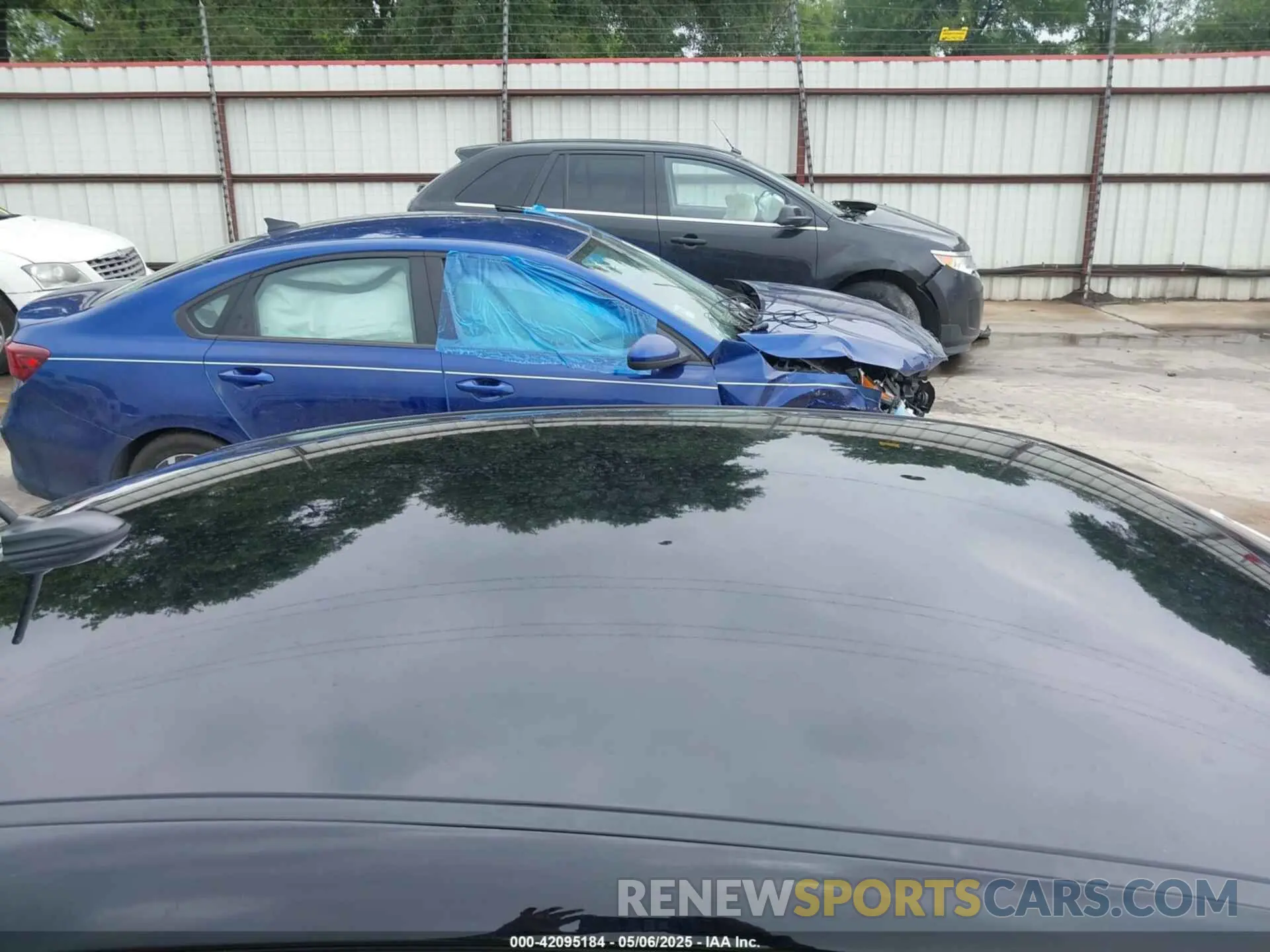 19 Photograph of a damaged car 3KPA24AD7ME412730 KIA RIO 2021