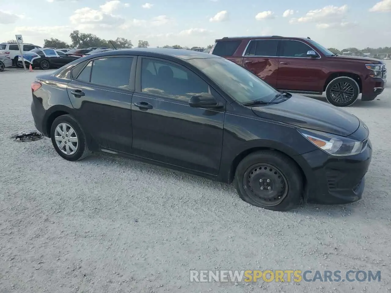 4 Photograph of a damaged car 3KPA24AD7ME417409 KIA RIO 2021