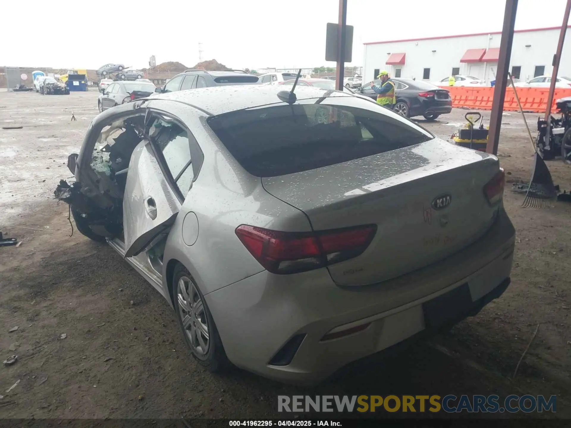 3 Photograph of a damaged car 3KPA24AD8ME369810 KIA RIO 2021