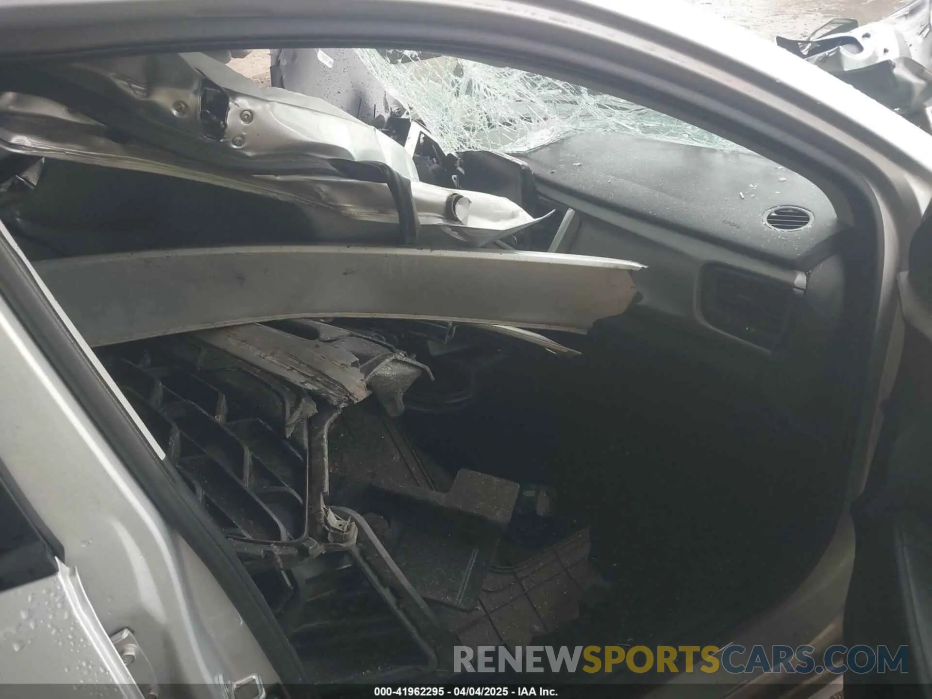 5 Photograph of a damaged car 3KPA24AD8ME369810 KIA RIO 2021