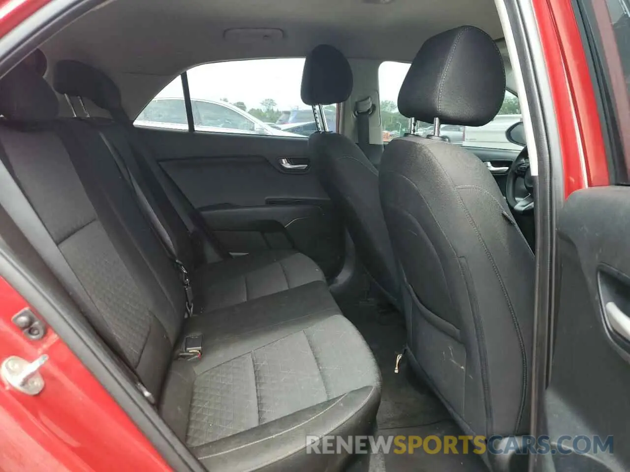 10 Photograph of a damaged car 3KPA25AD5ME407077 KIA RIO 2021
