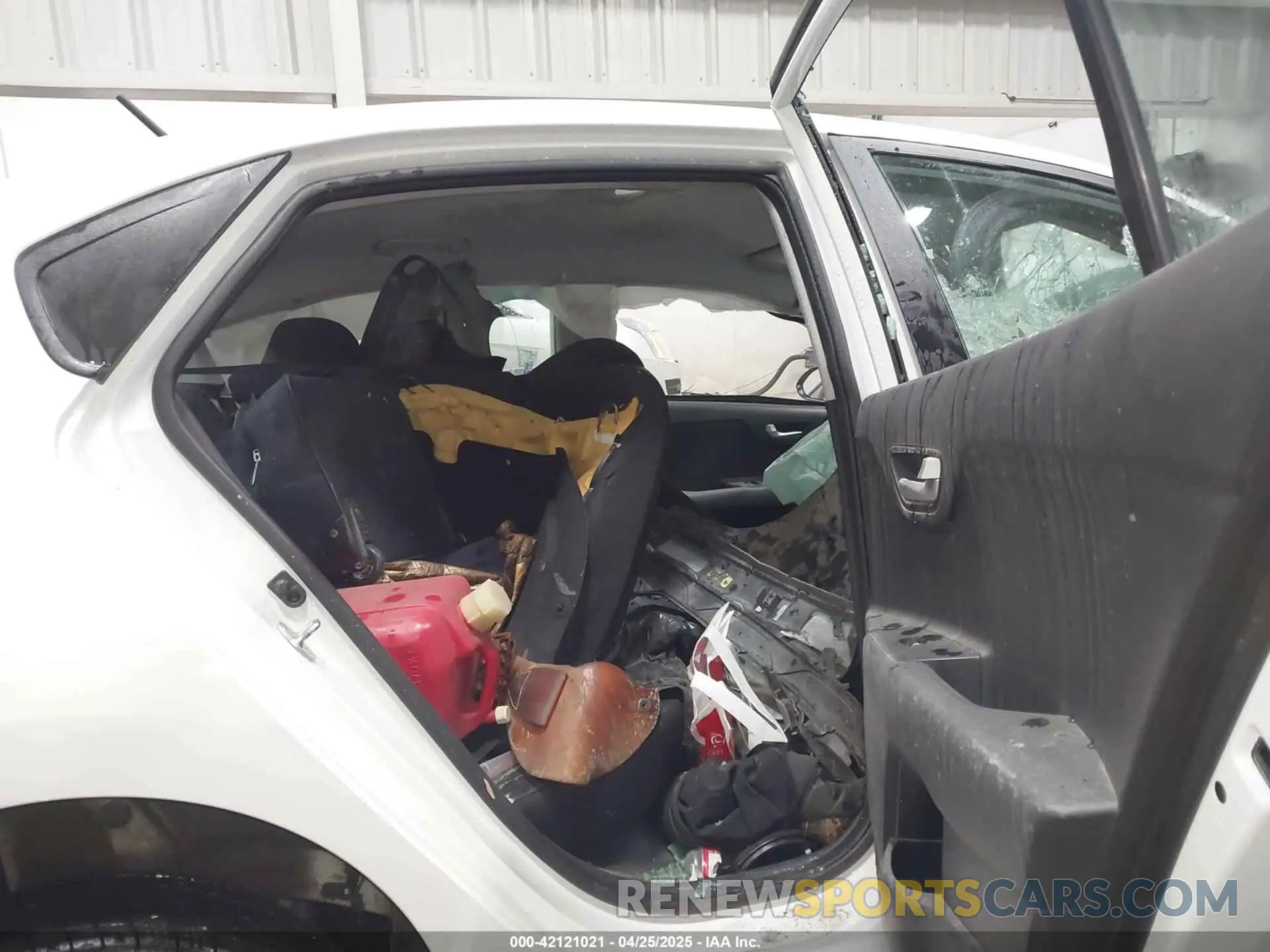 8 Photograph of a damaged car 3KPA24AD0NE480255 KIA RIO 2022