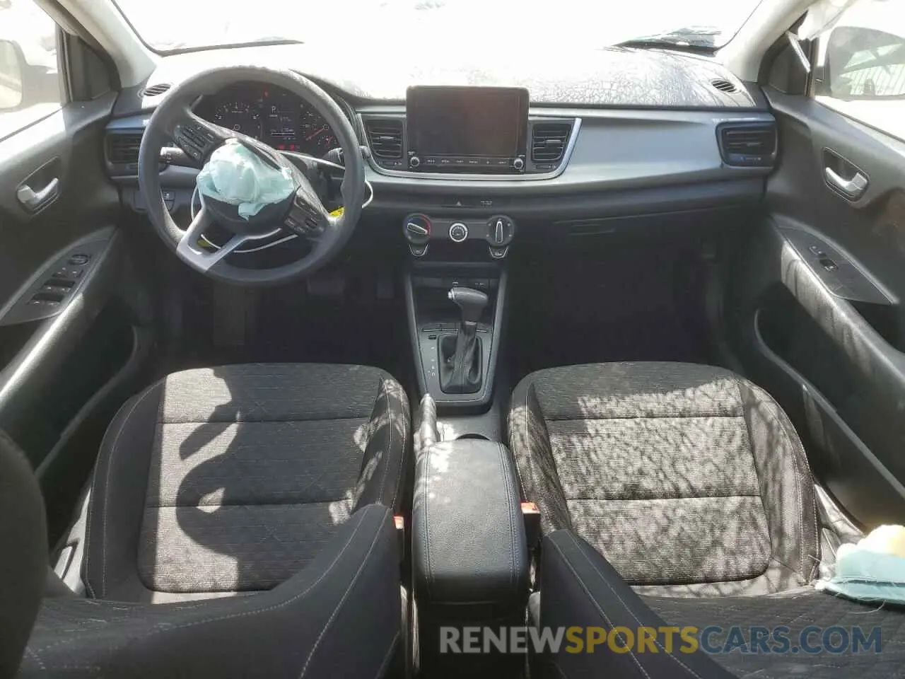 8 Photograph of a damaged car 3KPA24AD1NE449662 KIA RIO 2022