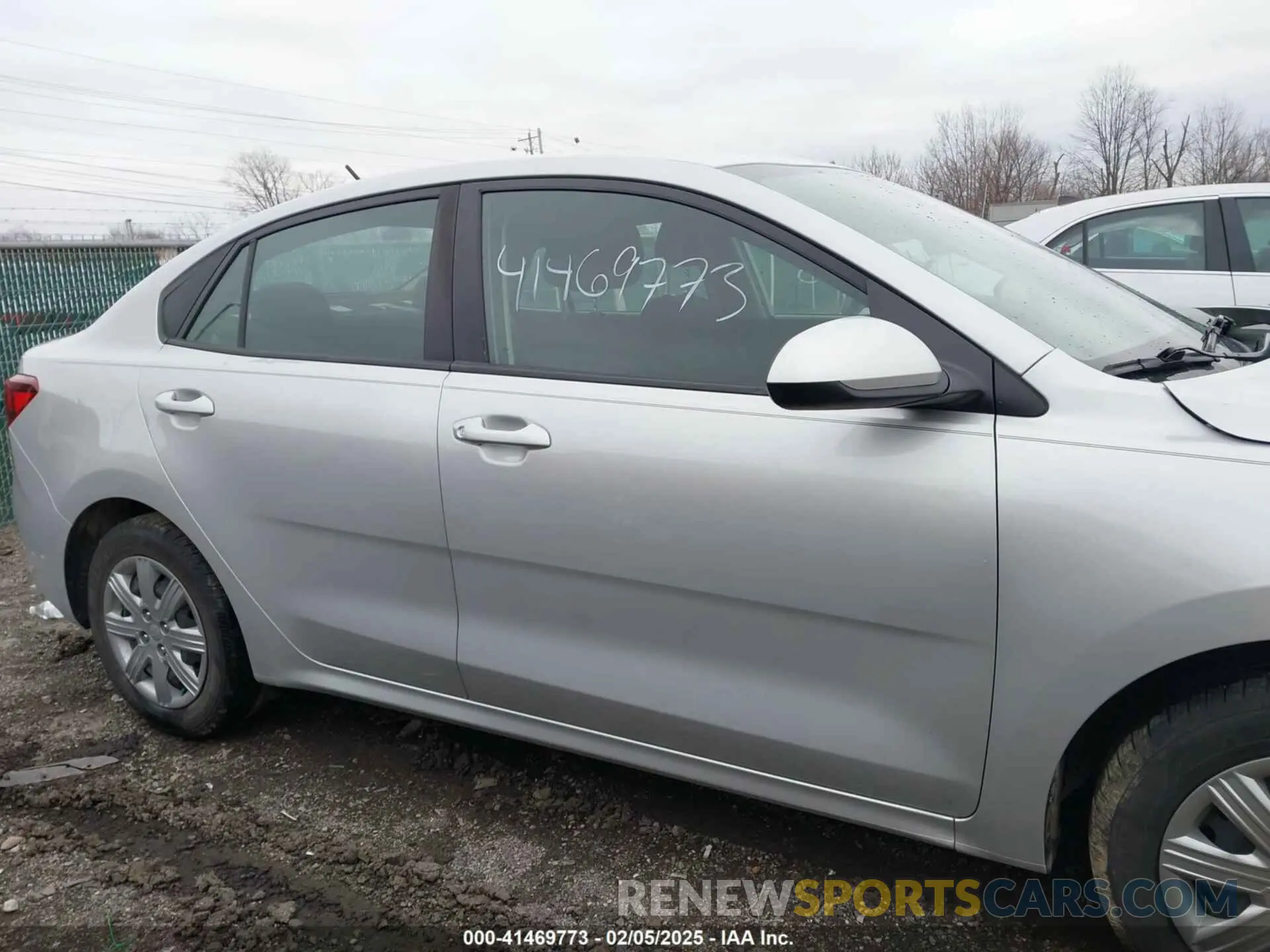14 Photograph of a damaged car 3KPA24AD1NE473525 KIA RIO 2022