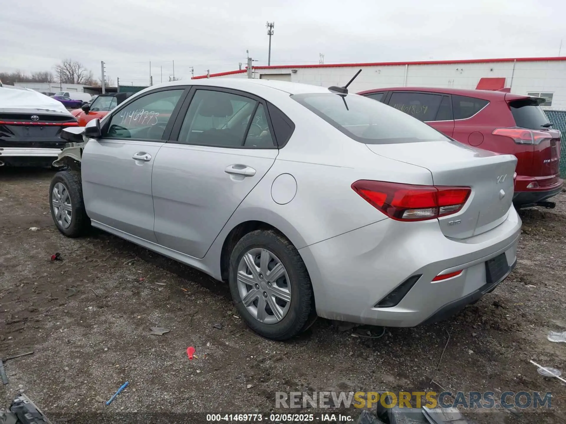3 Photograph of a damaged car 3KPA24AD1NE473525 KIA RIO 2022