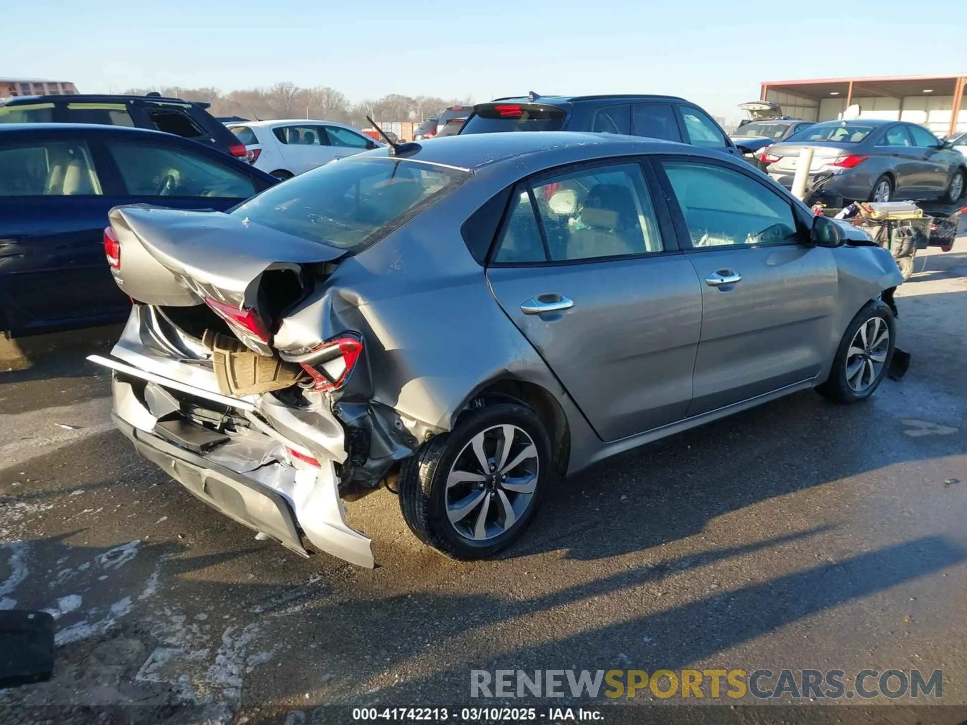 4 Фотография поврежденного автомобиля 3KPA24AD2NE431557 KIA RIO 2022