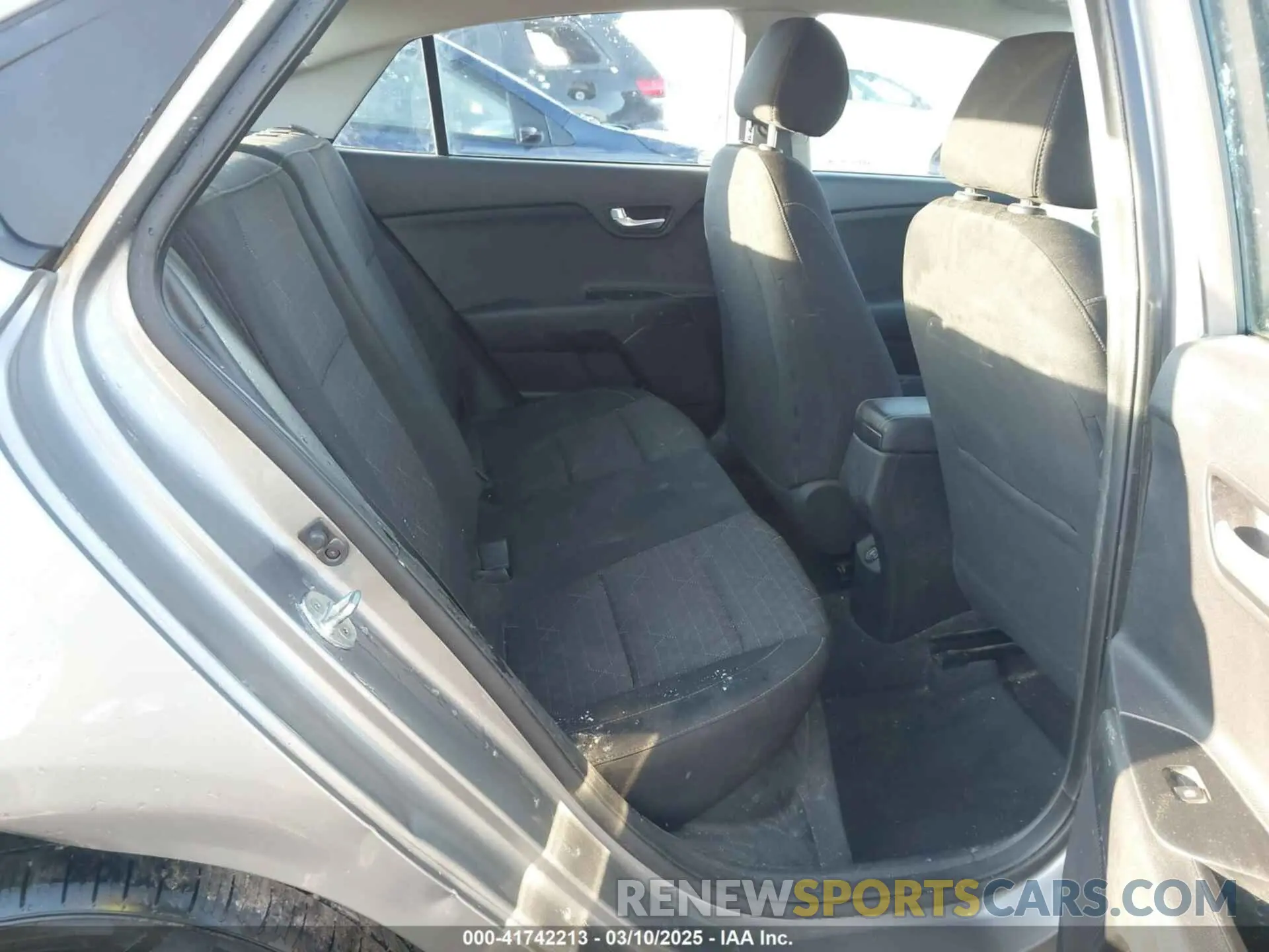 8 Фотография поврежденного автомобиля 3KPA24AD2NE431557 KIA RIO 2022