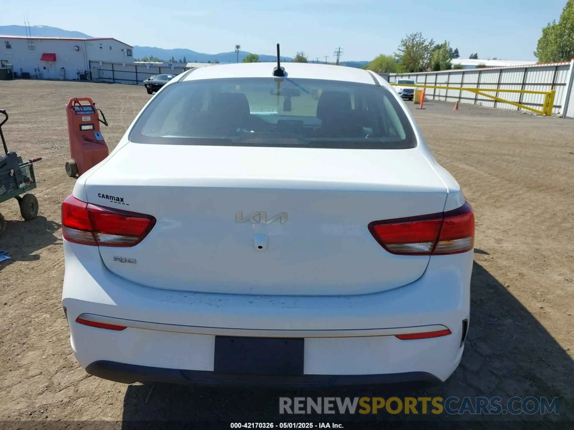 16 Photograph of a damaged car 3KPA24AD2NE473968 KIA RIO 2022