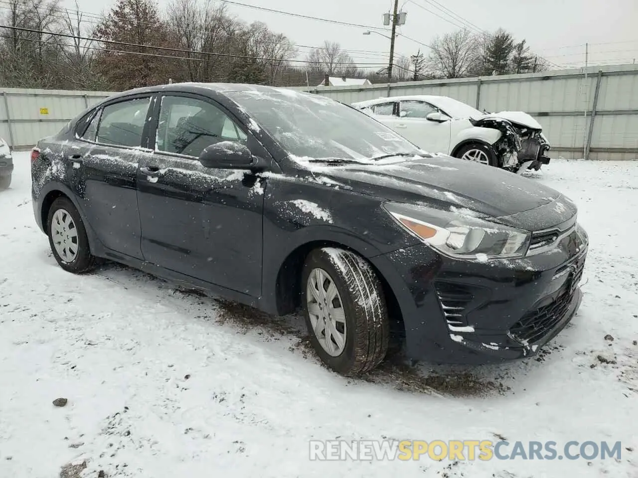 4 Photograph of a damaged car 3KPA24AD3NE450294 KIA RIO 2022