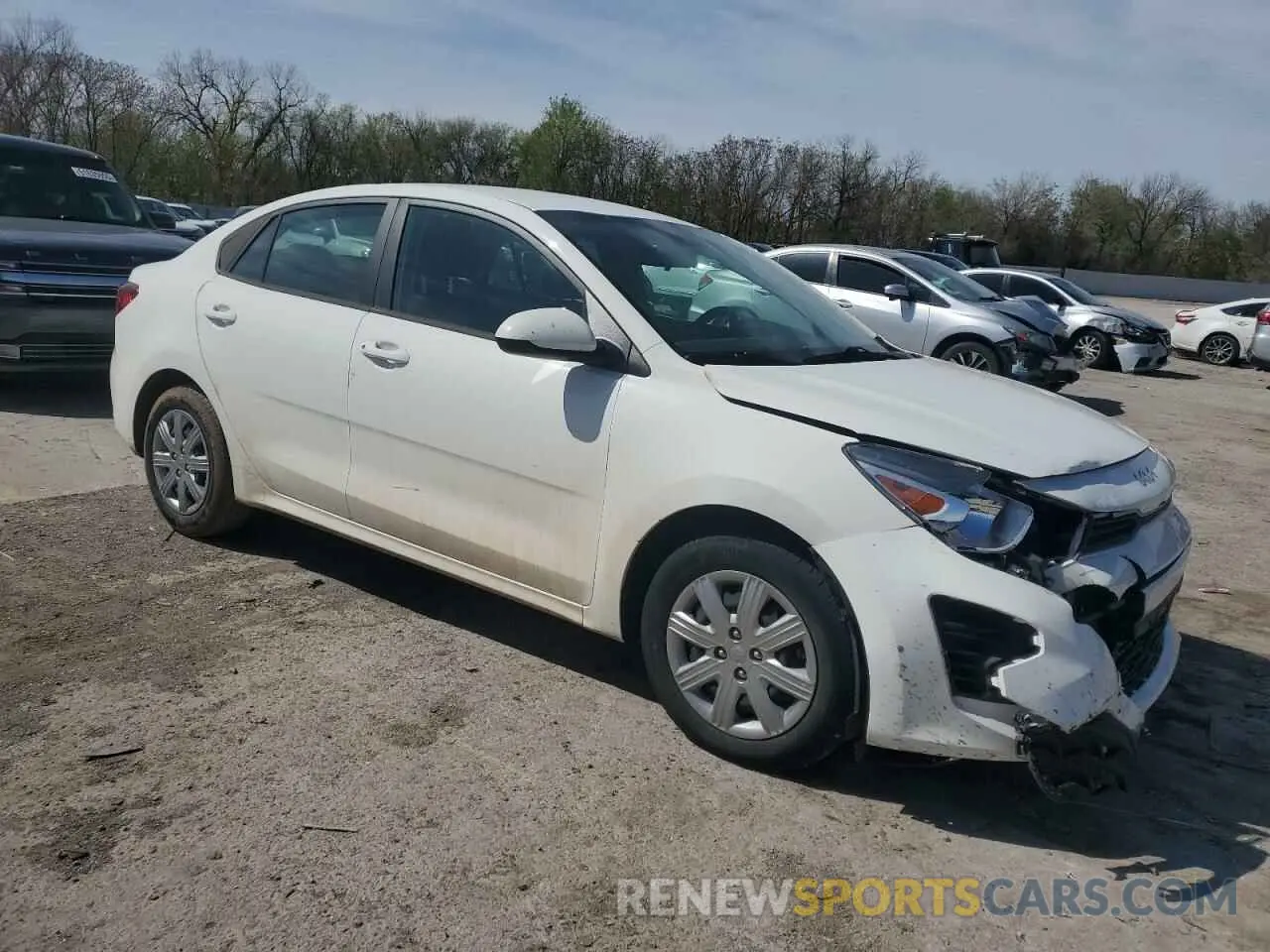 4 Photograph of a damaged car 3KPA24AD3NE456855 KIA RIO 2022