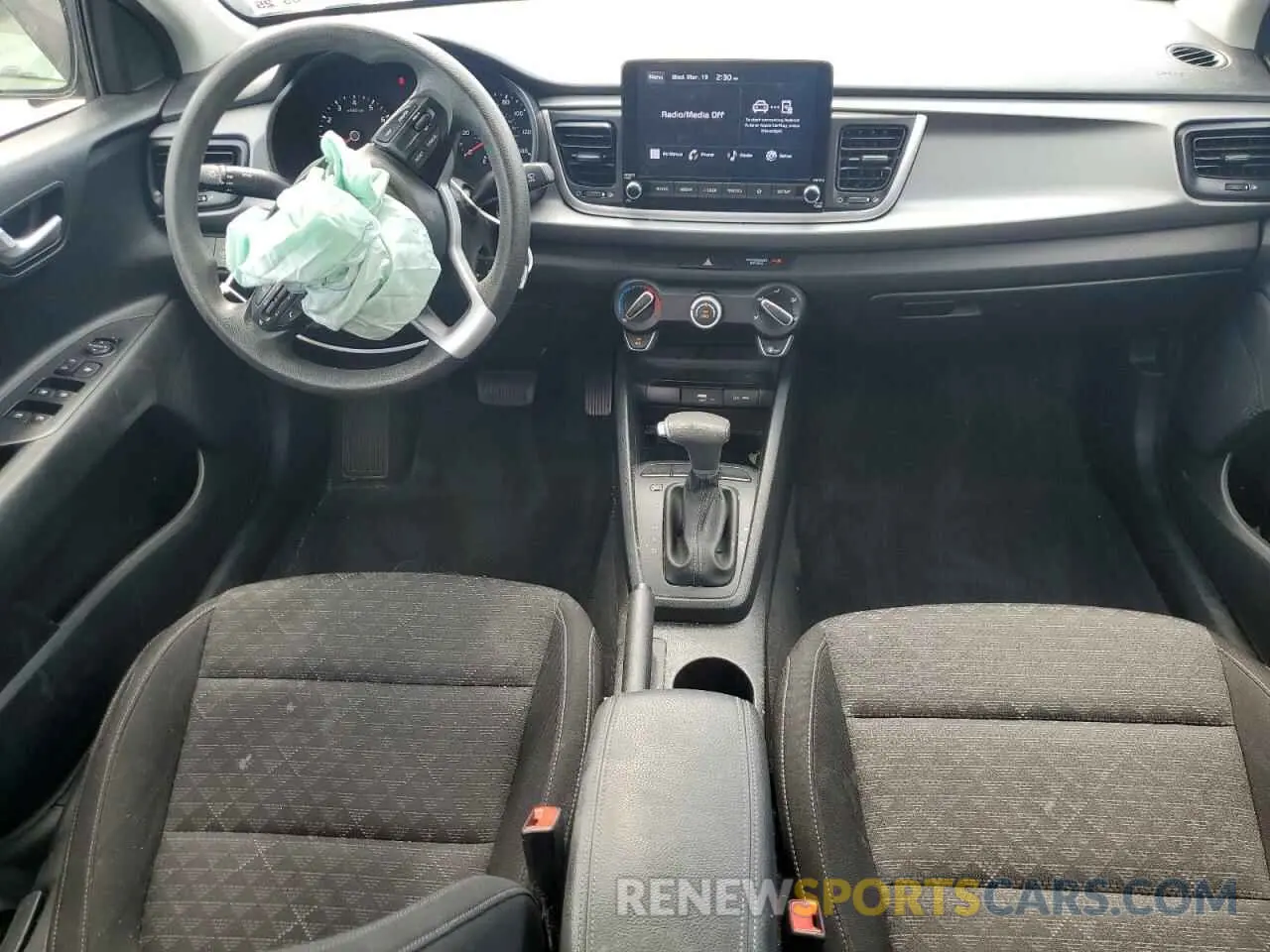 8 Photograph of a damaged car 3KPA24AD3NE468231 KIA RIO 2022