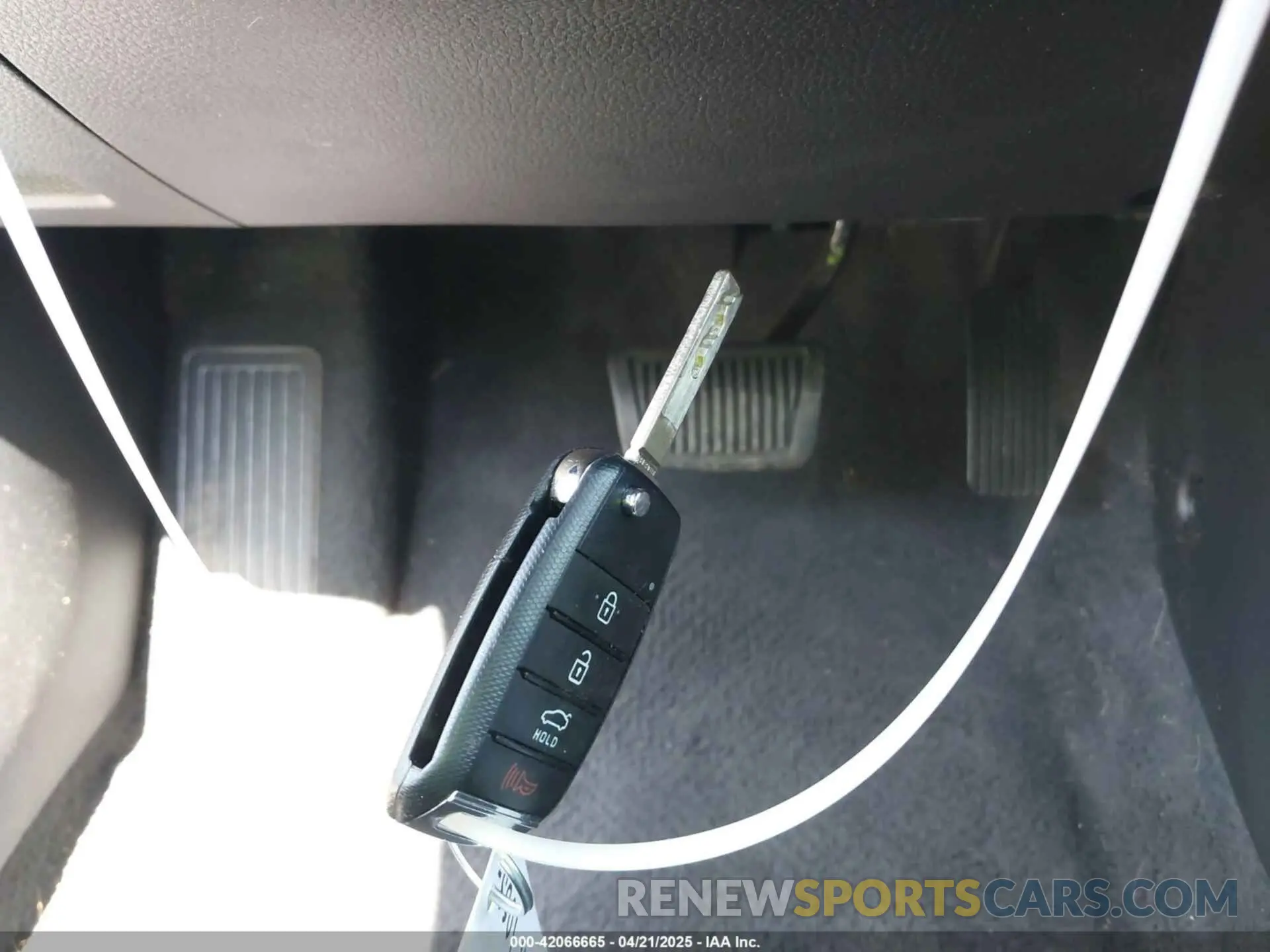 11 Photograph of a damaged car 3KPA24AD3NE487913 KIA RIO 2022