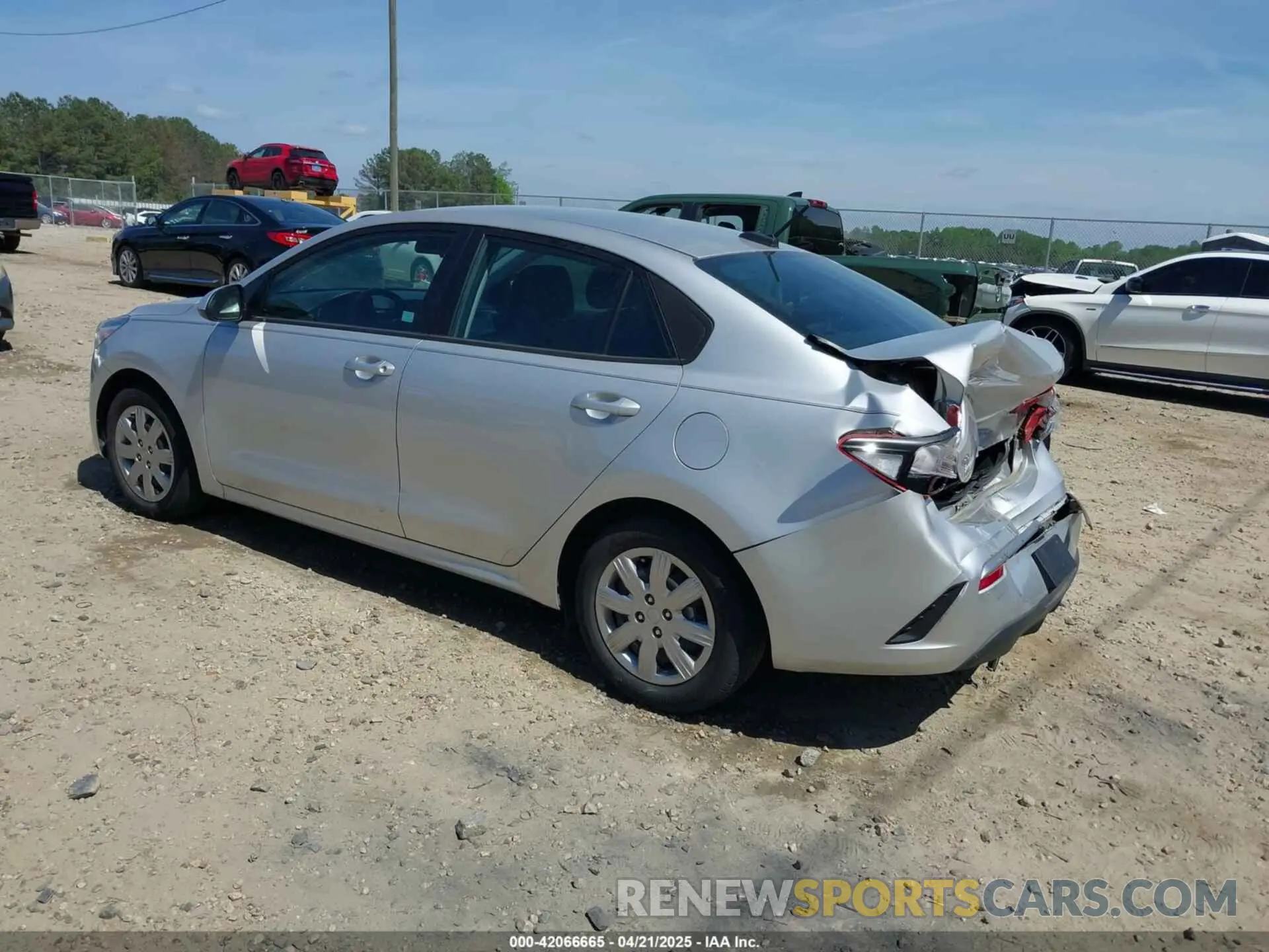 3 Photograph of a damaged car 3KPA24AD3NE487913 KIA RIO 2022
