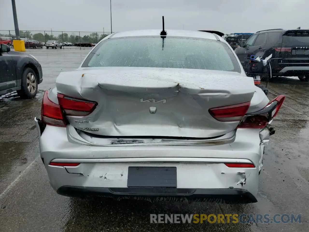 6 Photograph of a damaged car 3KPA24AD4NE480131 KIA RIO 2022
