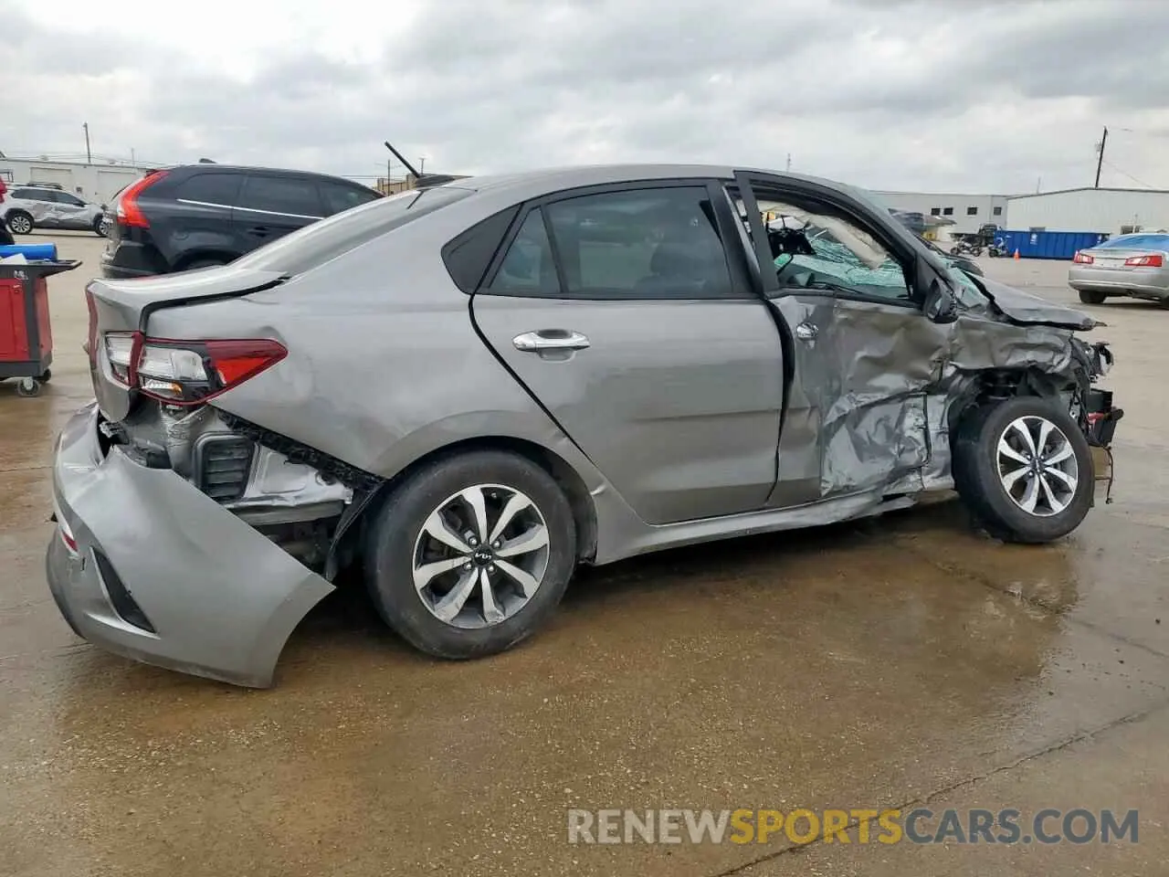 3 Photograph of a damaged car 3KPA24AD6NE442612 KIA RIO 2022