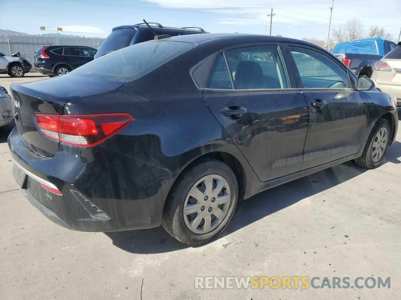 3 Photograph of a damaged car 3KPA24AD6NE445249 KIA RIO 2022