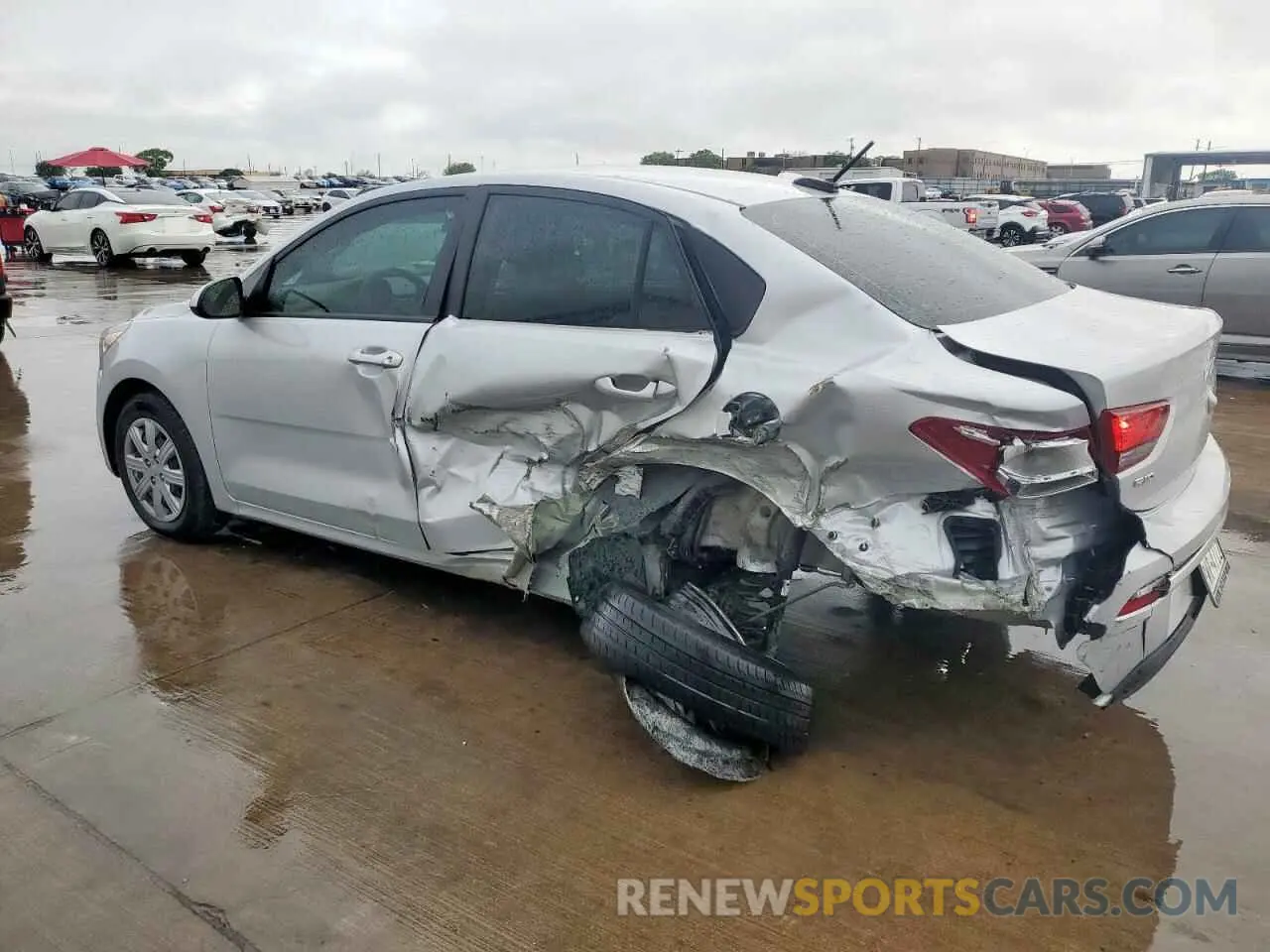 2 Photograph of a damaged car 3KPA24AD6NE477506 KIA RIO 2022