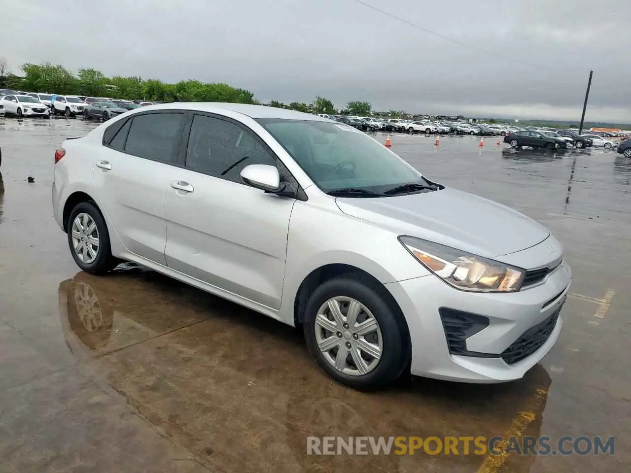 4 Photograph of a damaged car 3KPA24AD6NE477506 KIA RIO 2022