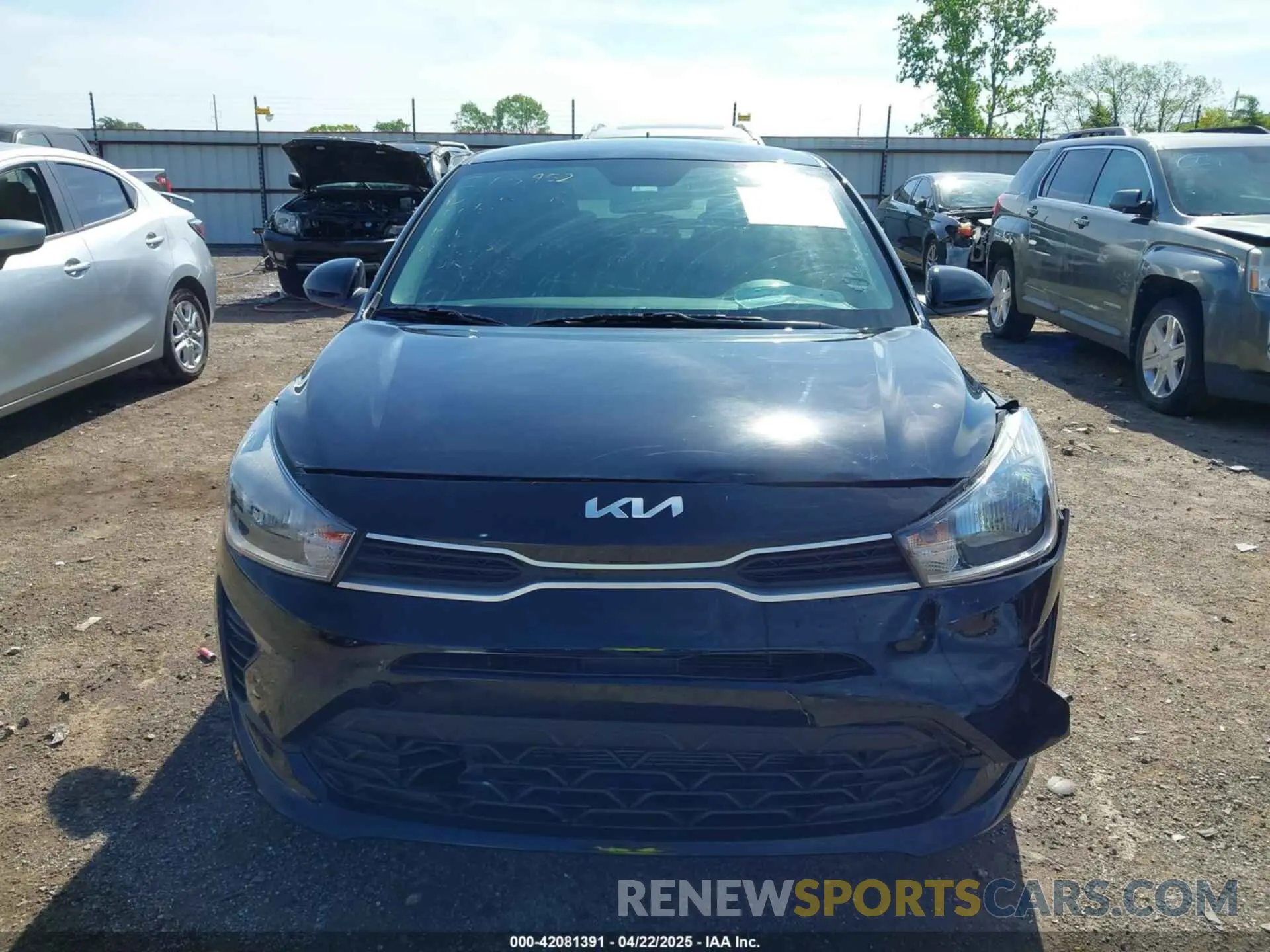 12 Photograph of a damaged car 3KPA24AD6NE502193 KIA RIO 2022