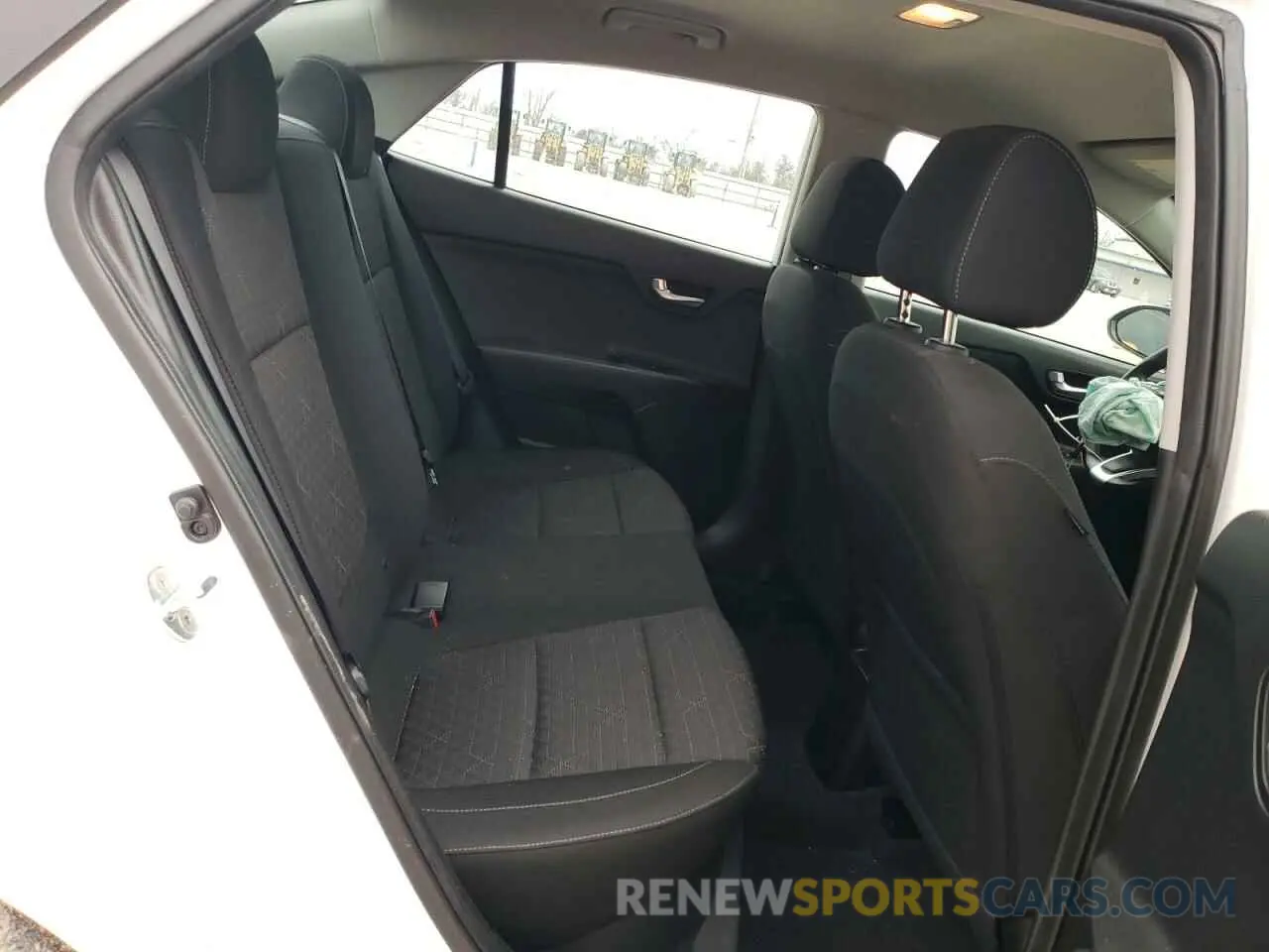 10 Фотография поврежденного автомобиля 3KPA24AD7NE463632 KIA RIO 2022