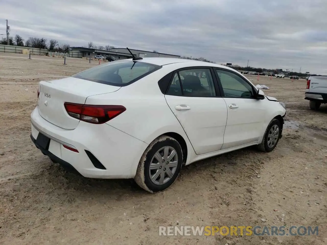3 Фотография поврежденного автомобиля 3KPA24AD7NE463632 KIA RIO 2022