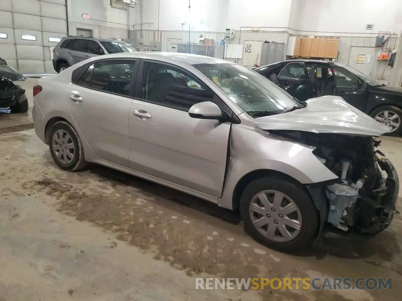4 Photograph of a damaged car 3KPA24AD7NE465915 KIA RIO 2022