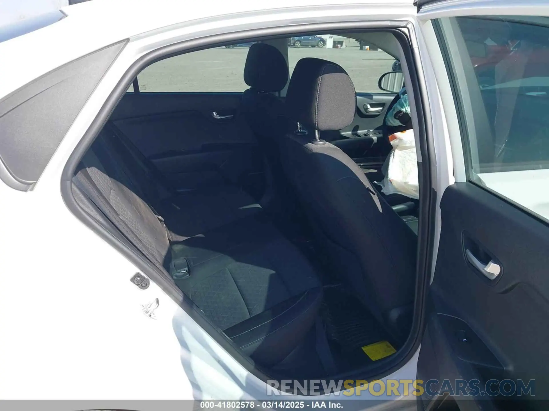 8 Фотография поврежденного автомобиля 3KPA24AD7NE486800 KIA RIO 2022