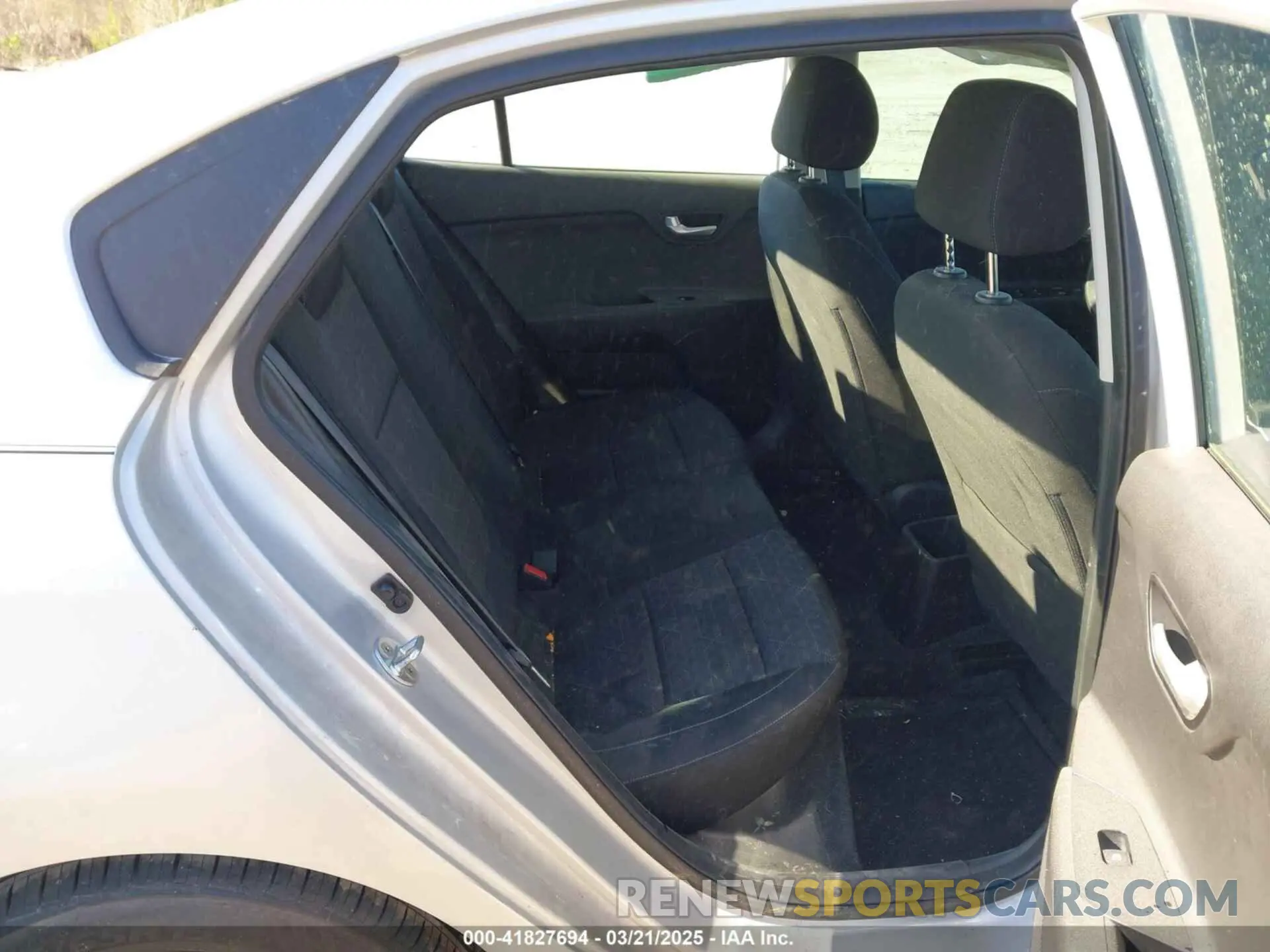 8 Фотография поврежденного автомобиля 3KPA24AD8NE434012 KIA RIO 2022