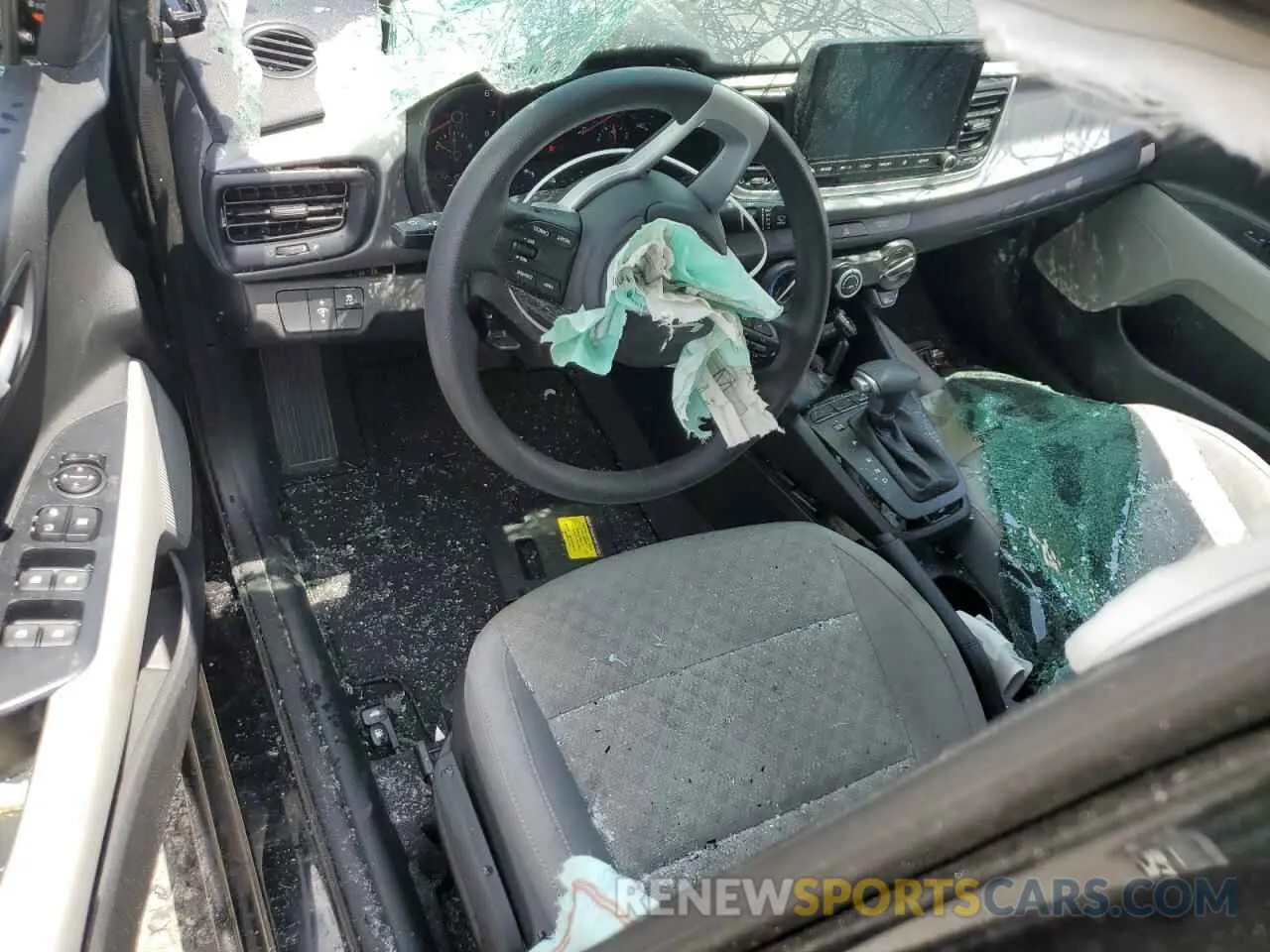 8 Photograph of a damaged car 3KPA24AD8NE449559 KIA RIO 2022