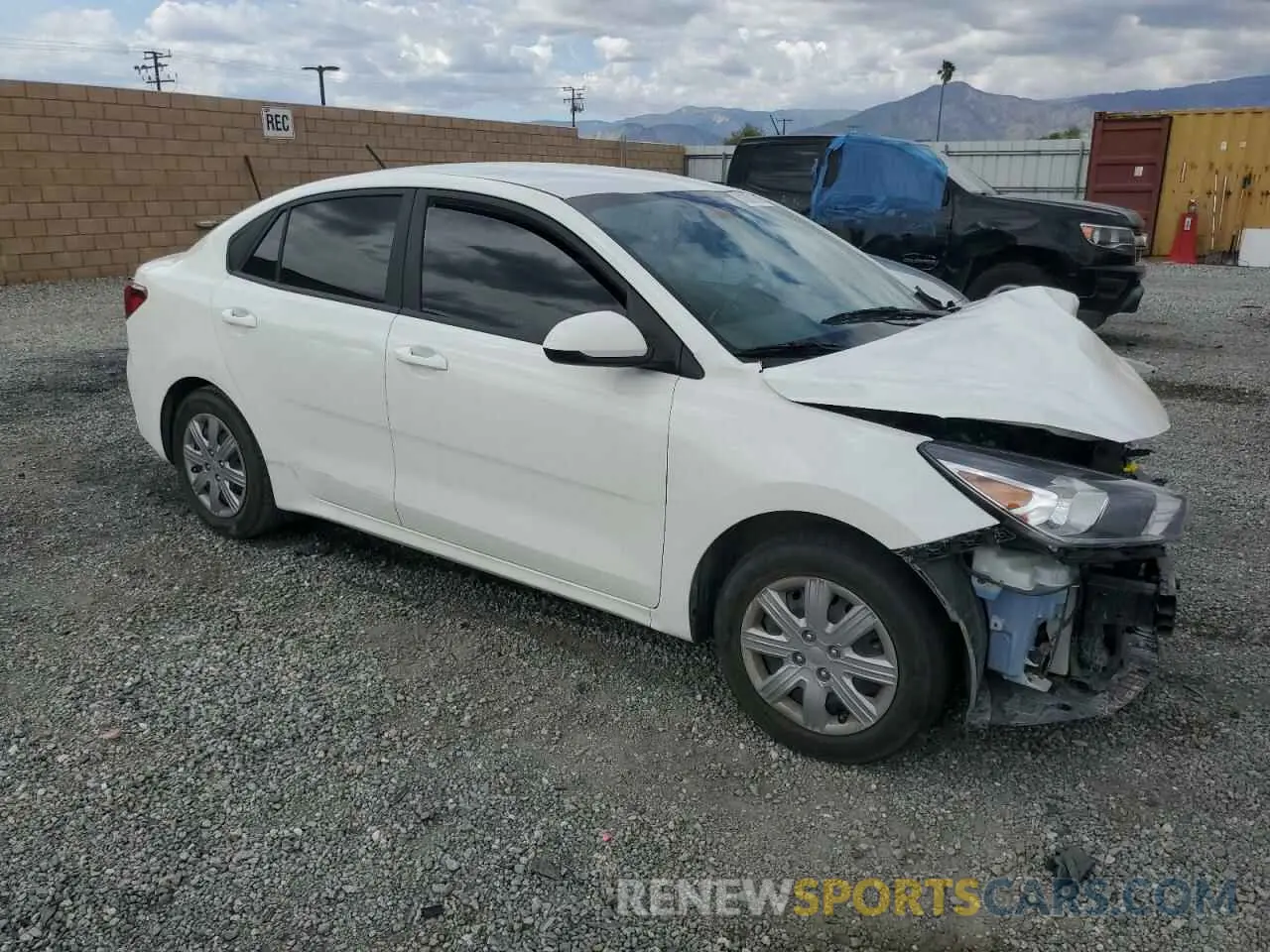 4 Photograph of a damaged car 3KPA24AD8NE493514 KIA RIO 2022