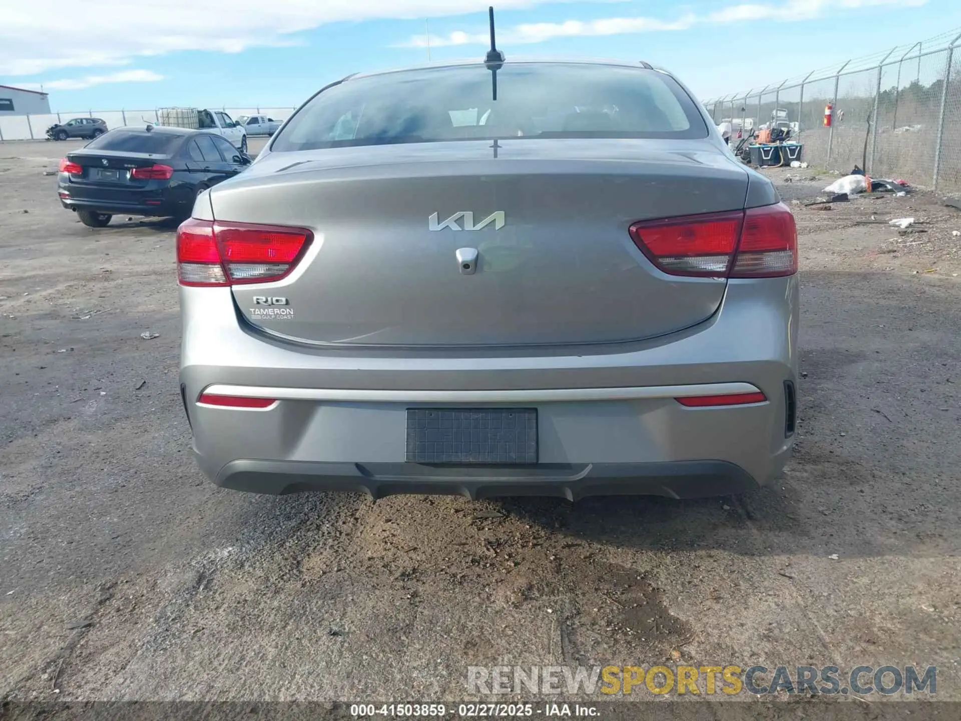 15 Photograph of a damaged car 3KPA24ADXNE458764 KIA RIO 2022