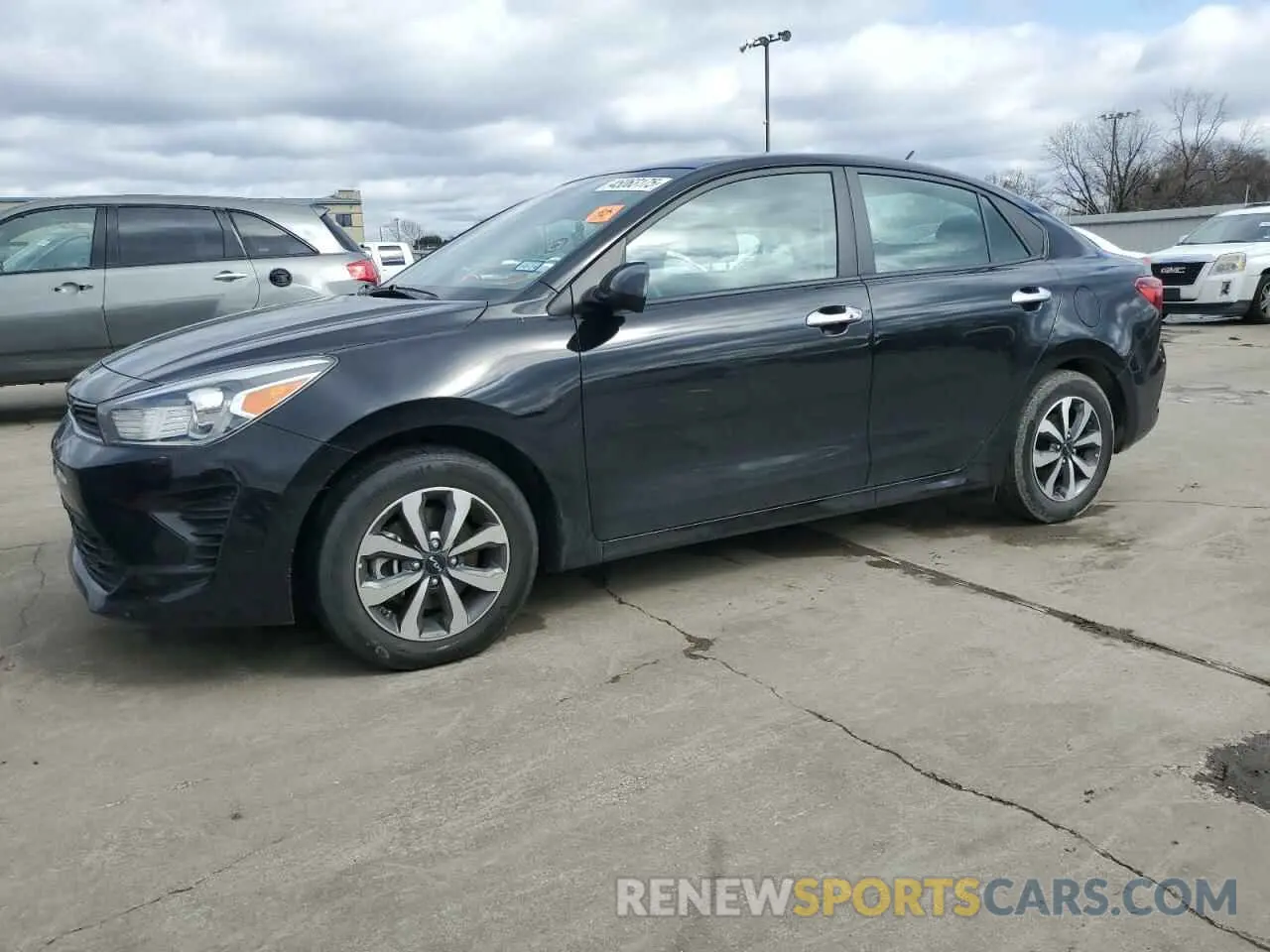 1 Photograph of a damaged car 3KPA24ADXNE463852 KIA RIO 2022