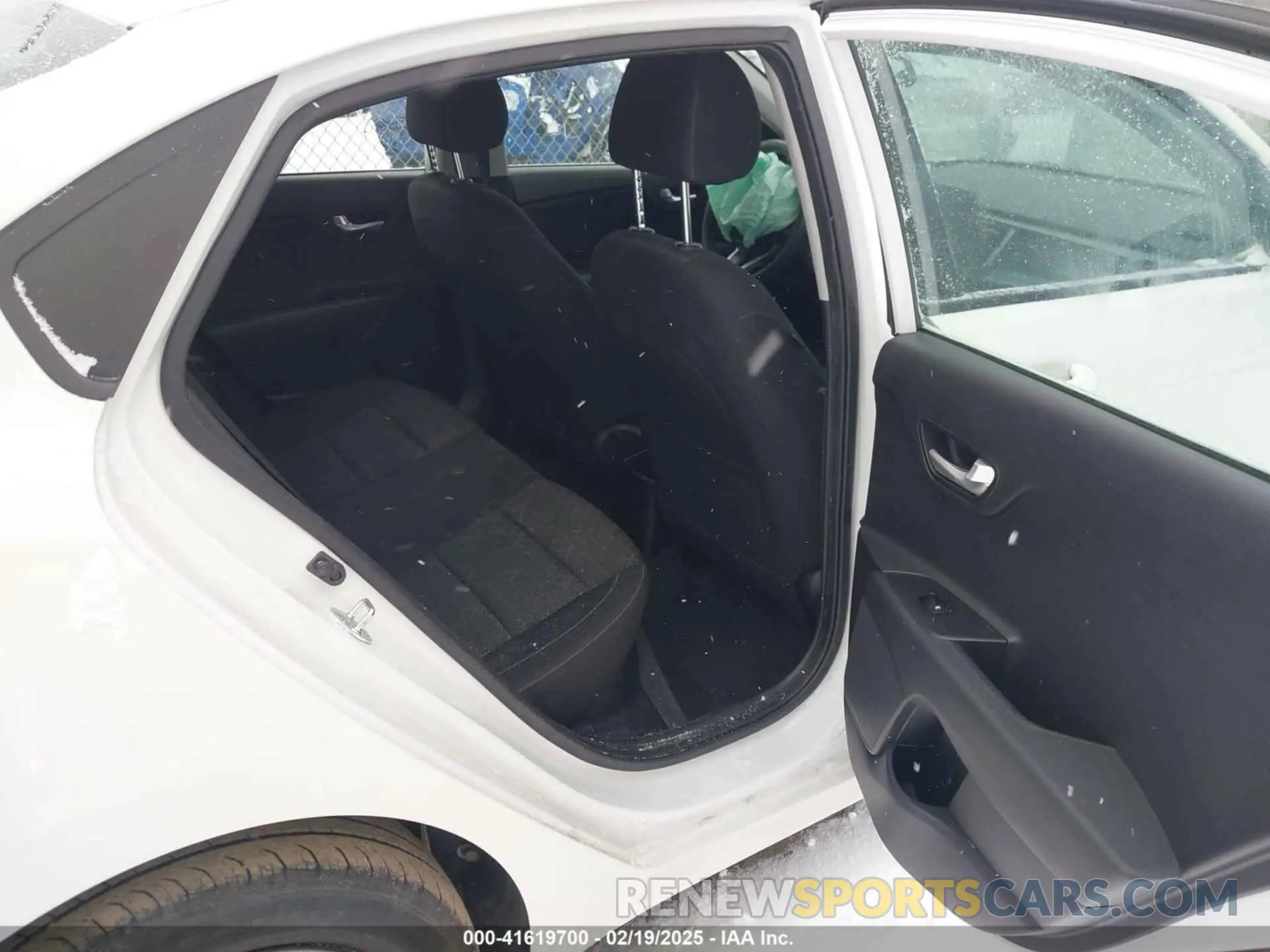 8 Фотография поврежденного автомобиля 3KPA24ADXNE473989 KIA RIO 2022
