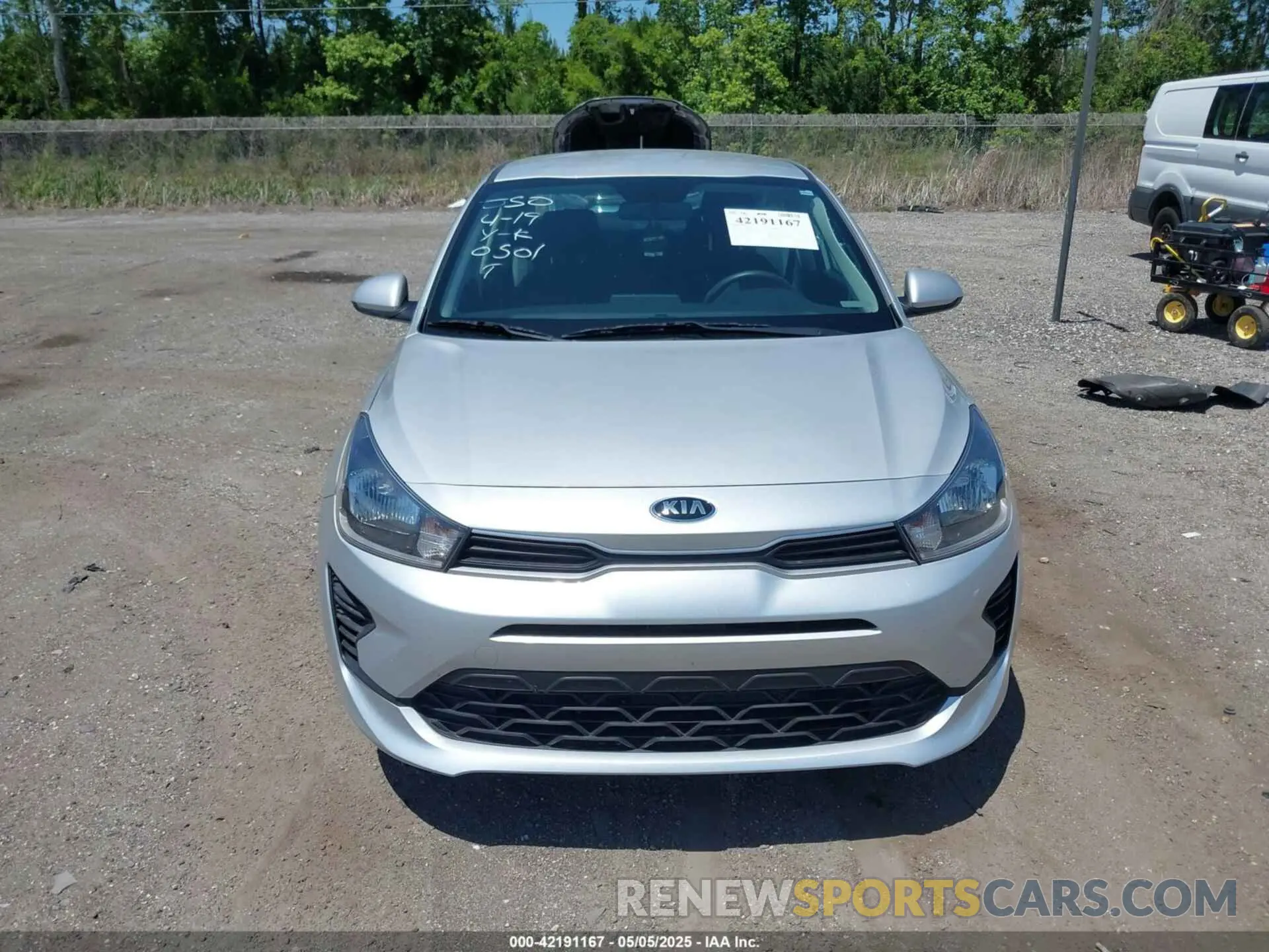 12 Photograph of a damaged car 3KPA24AD0PE520501 KIA RIO 2023