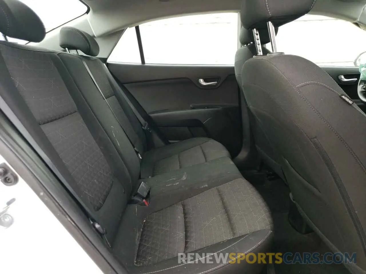 10 Фотография поврежденного автомобиля 3KPA24AD0PE566085 KIA RIO 2023