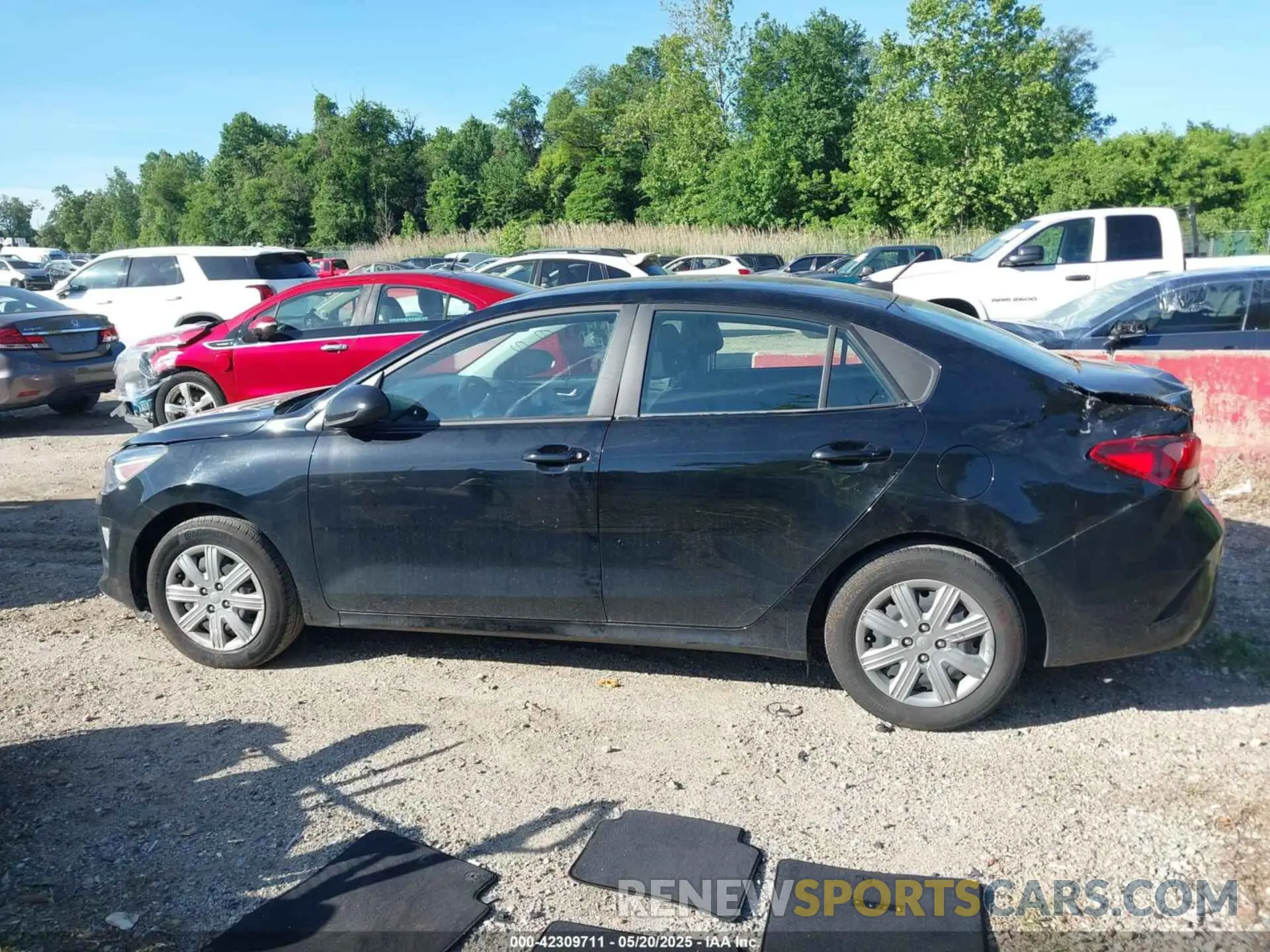 15 Photograph of a damaged car 3KPA24AD0PE594565 KIA RIO 2023