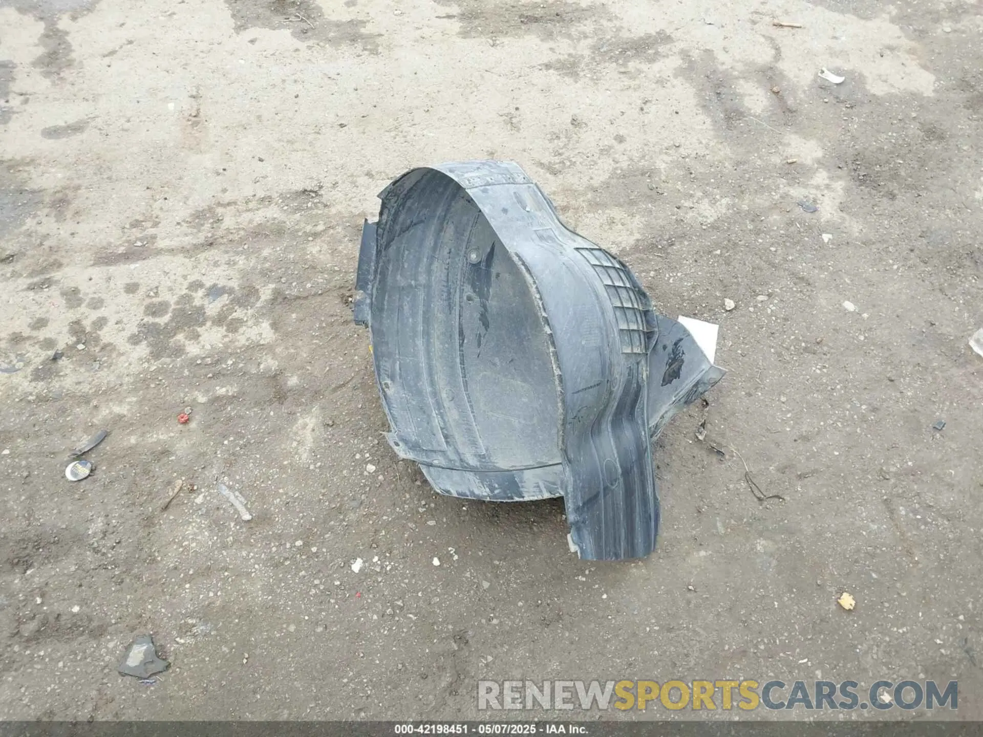 12 Photograph of a damaged car 3KPA24AD2PE528423 KIA RIO 2023