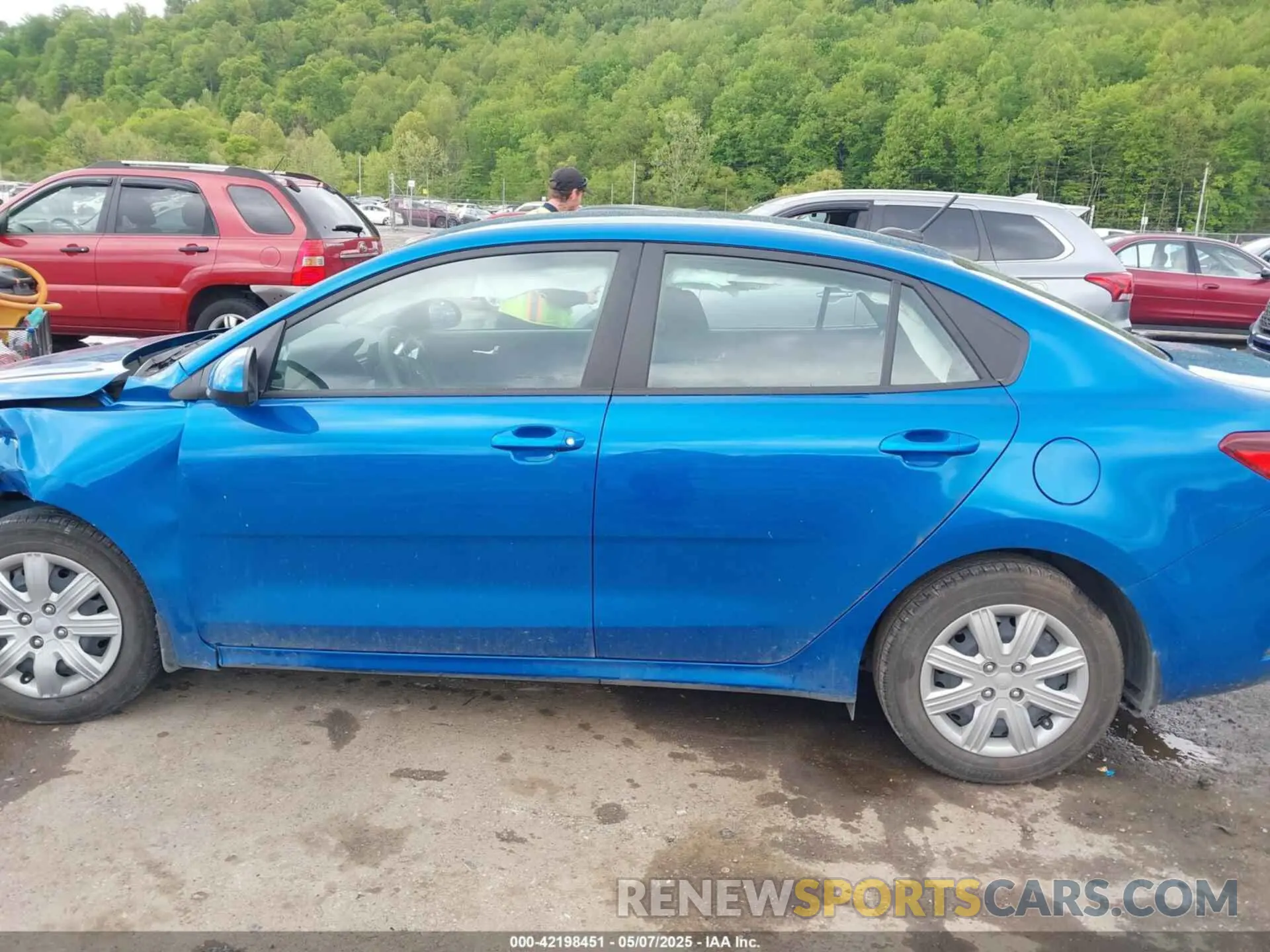 15 Photograph of a damaged car 3KPA24AD2PE528423 KIA RIO 2023