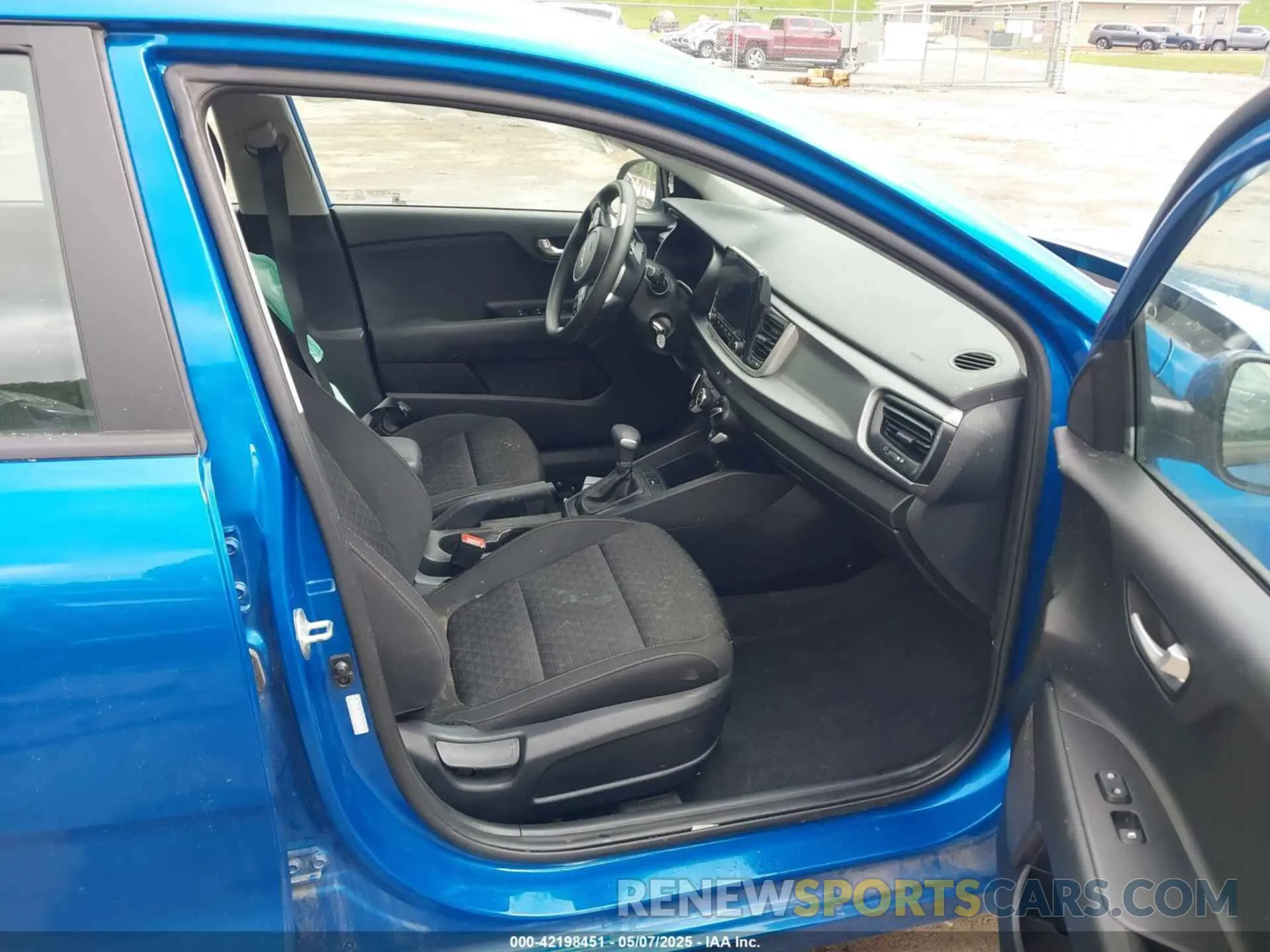 5 Photograph of a damaged car 3KPA24AD2PE528423 KIA RIO 2023