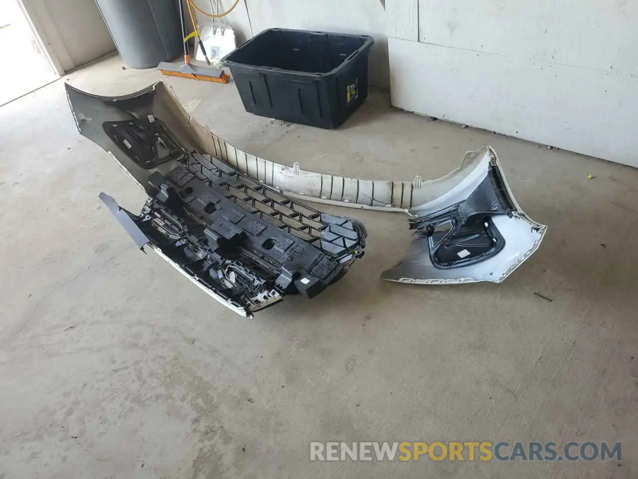 12 Photograph of a damaged car 3KPA24AD2PE575581 KIA RIO 2023