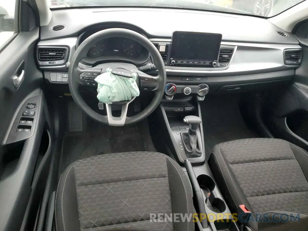 8 Photograph of a damaged car 3KPA24AD2PE600513 KIA RIO 2023