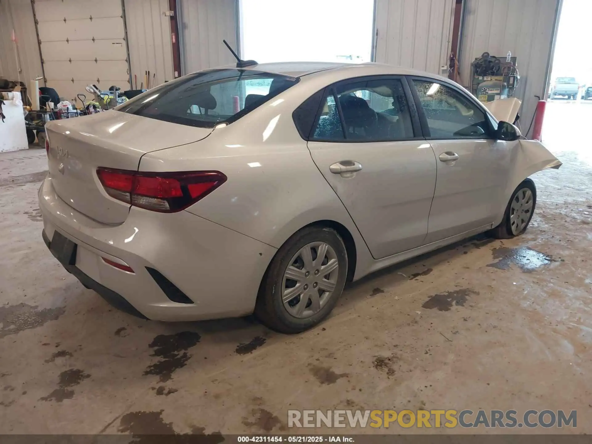4 Фотография поврежденного автомобиля 3KPA24AD3PE556649 KIA RIO 2023