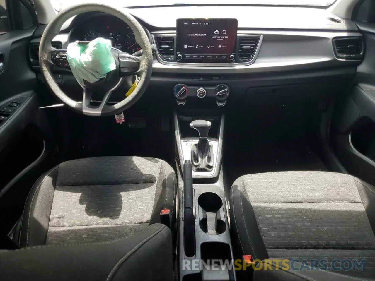 8 Фотография поврежденного автомобиля 3KPA24AD3PE577081 KIA RIO 2023