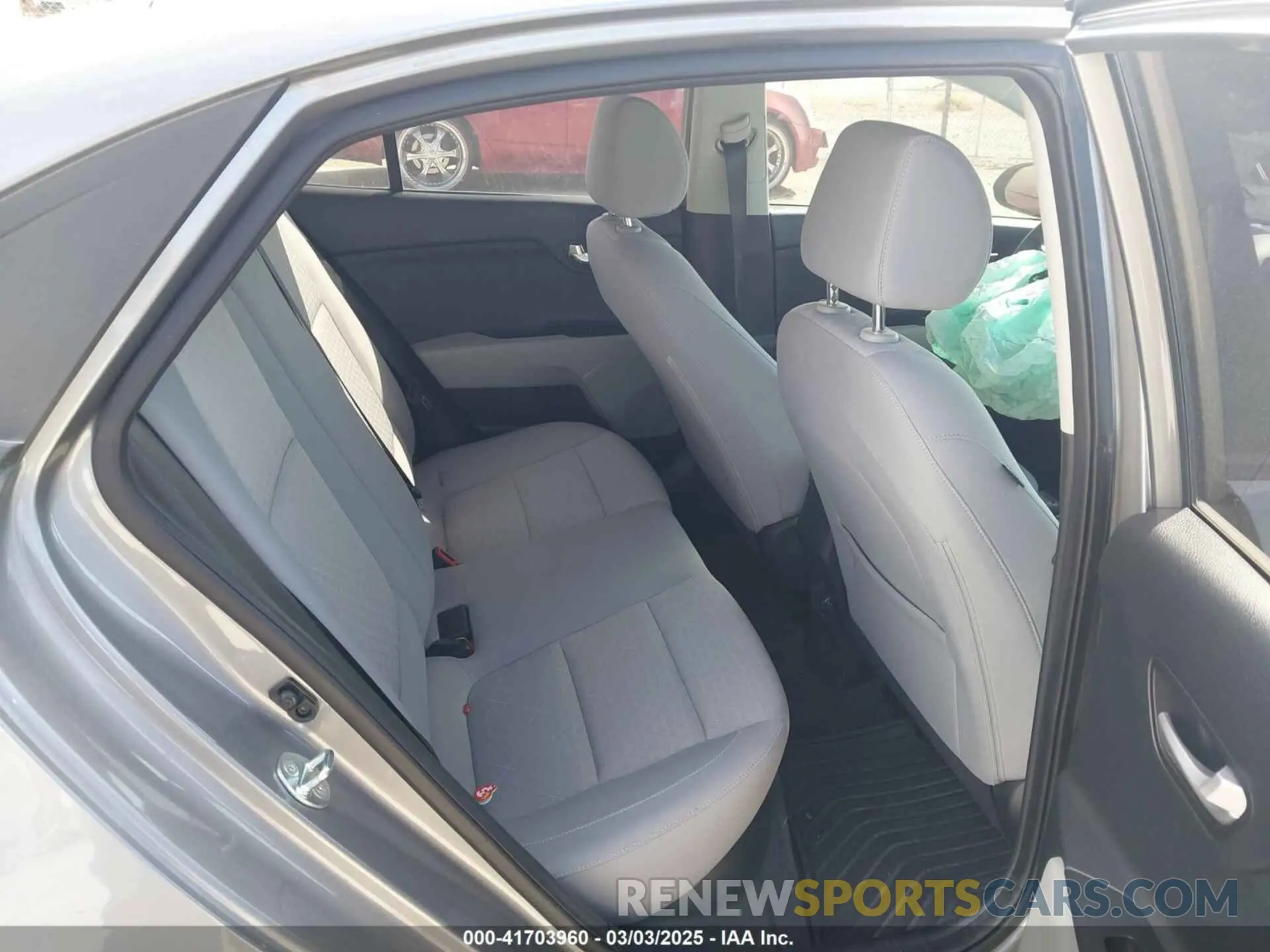 8 Photograph of a damaged car 3KPA24AD3PE592647 KIA RIO 2023