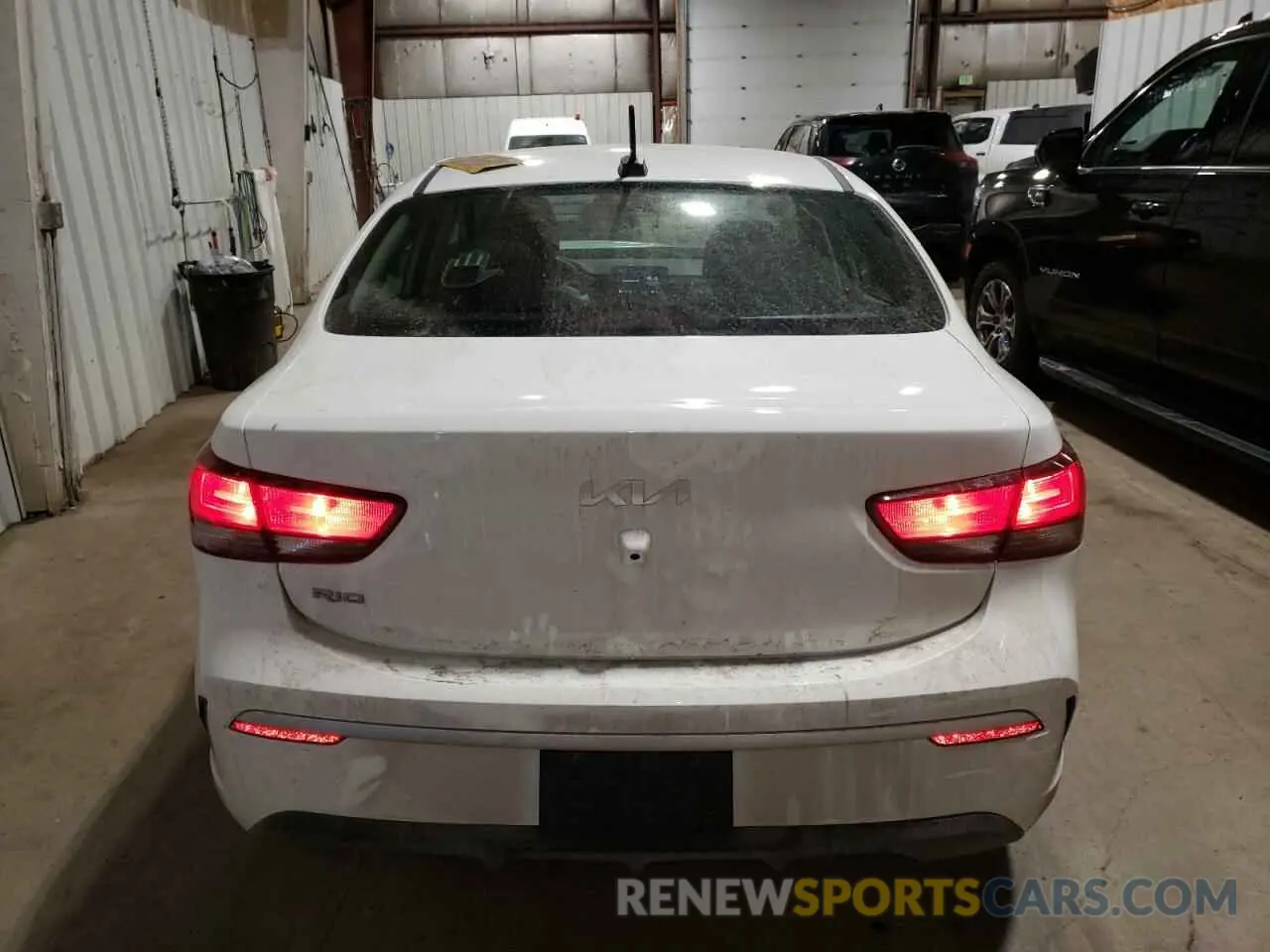 6 Photograph of a damaged car 3KPA24AD4PE524051 KIA RIO 2023