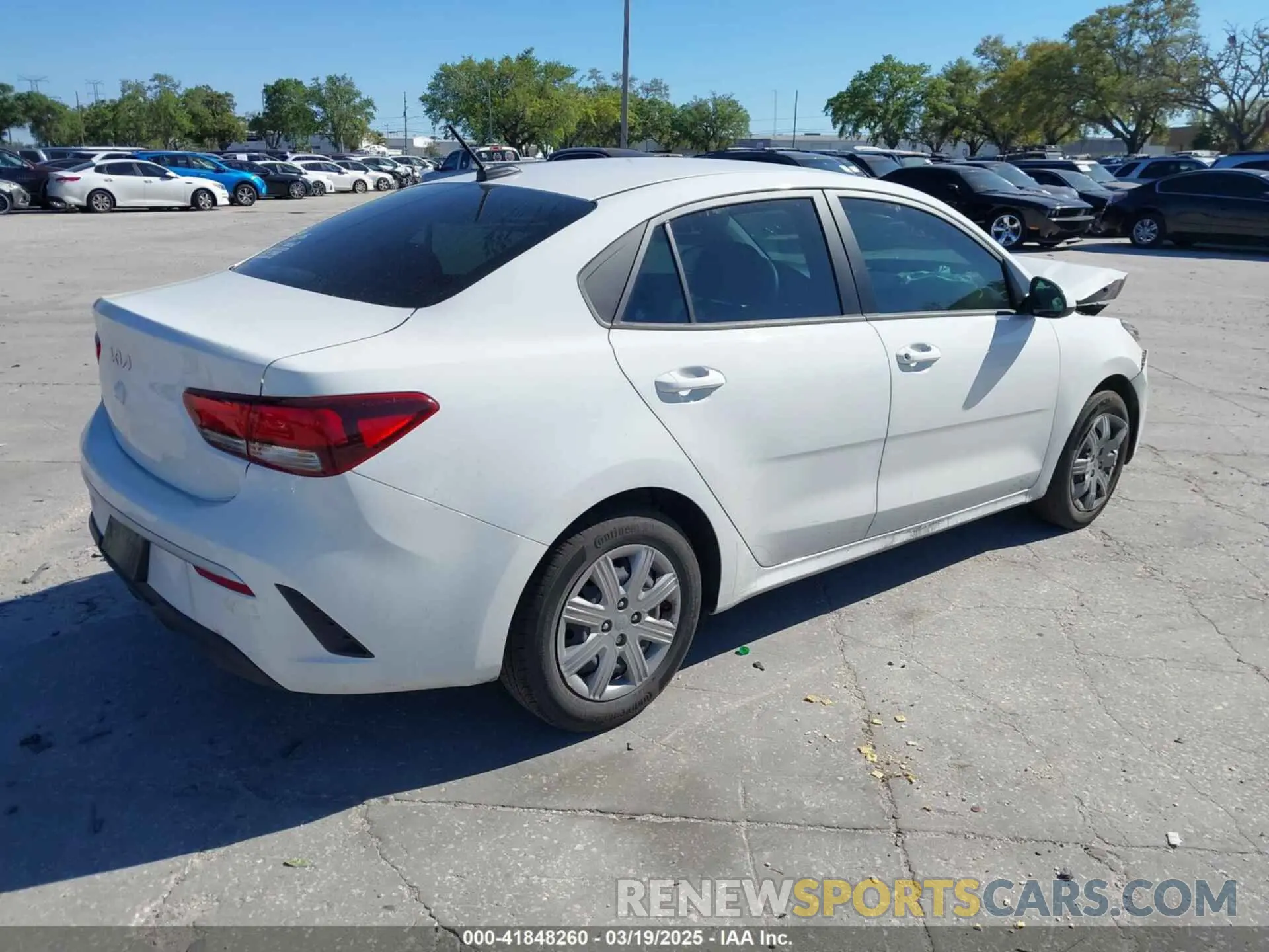 4 Фотография поврежденного автомобиля 3KPA24AD4PE616342 KIA RIO 2023