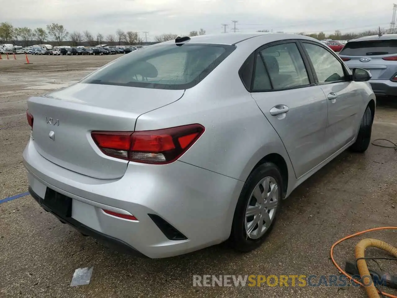 3 Photograph of a damaged car 3KPA24AD5PE516136 KIA RIO 2023