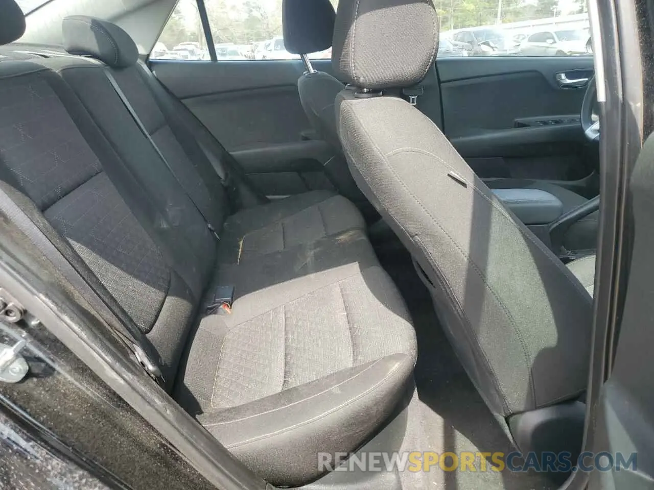 10 Photograph of a damaged car 3KPA24AD5PE583058 KIA RIO 2023