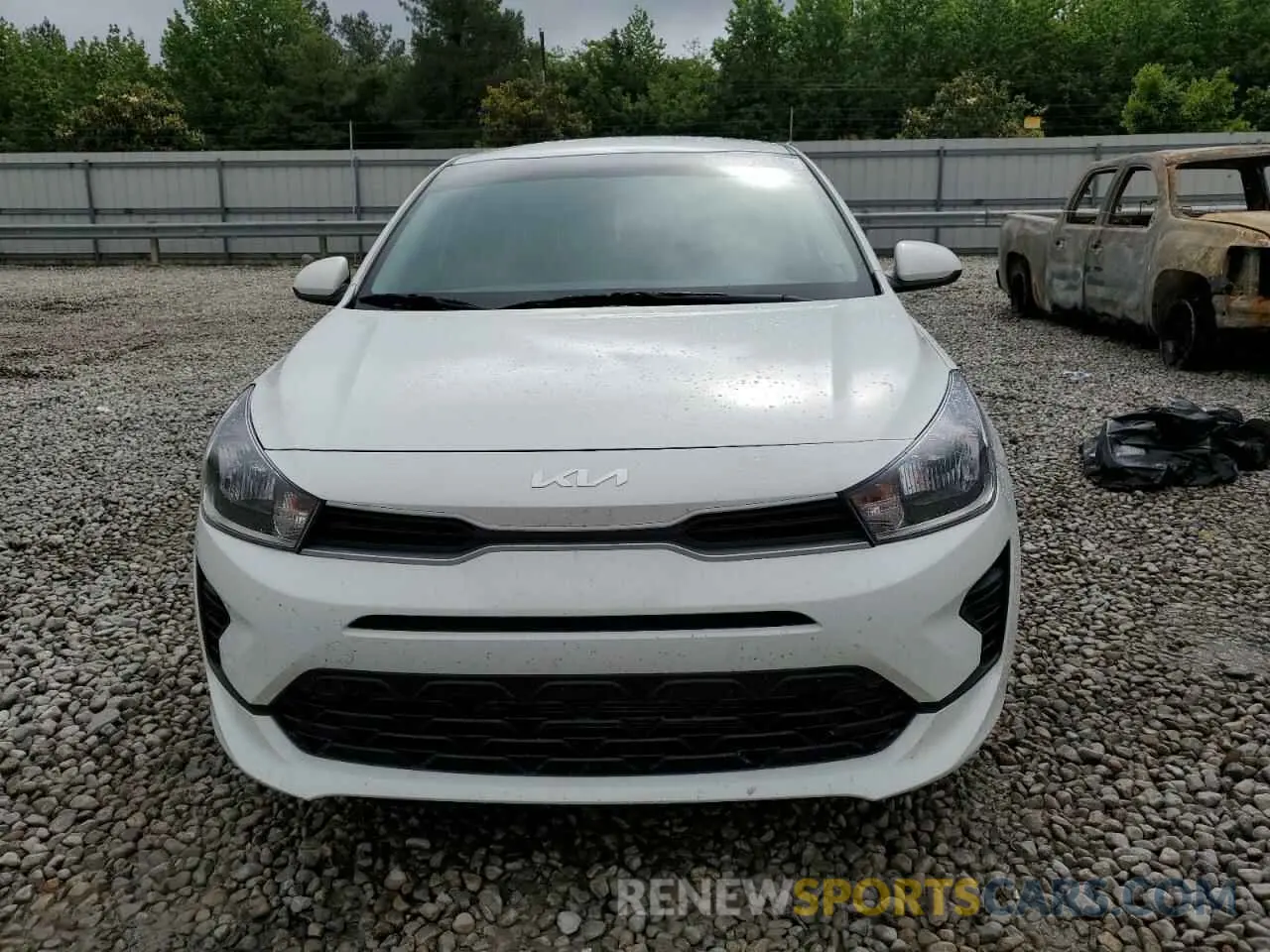 5 Photograph of a damaged car 3KPA24AD5PE615779 KIA RIO 2023